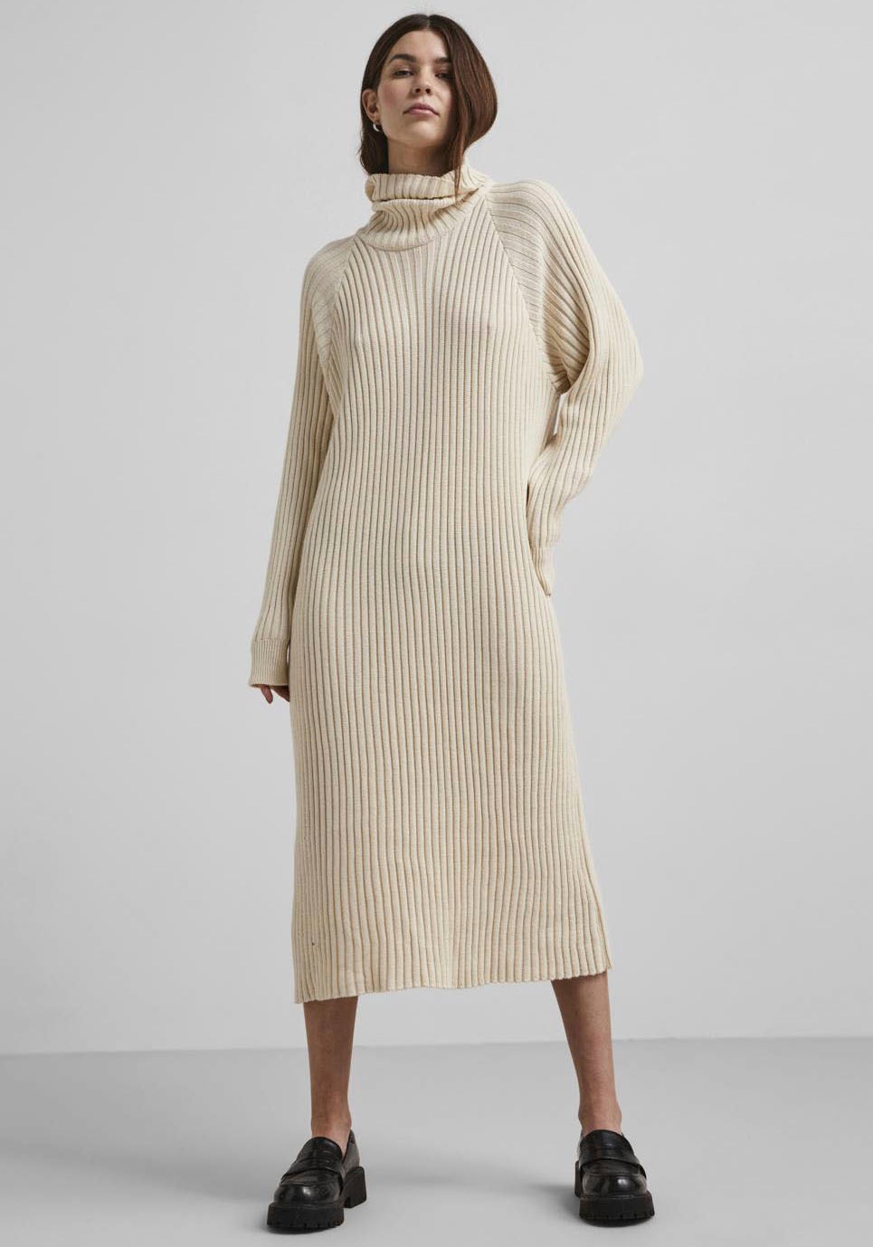 Y.A.S Strickkleid »YASMAVI KNIT MIDI ROLLNECK DRESS«