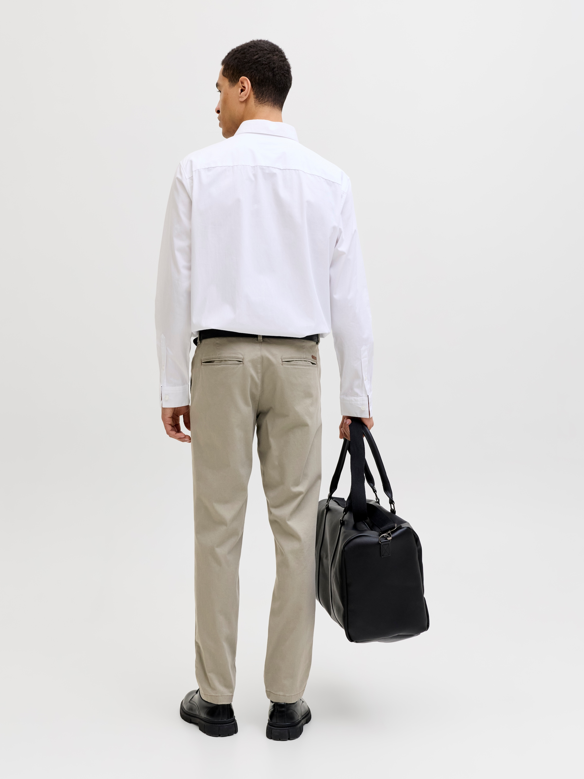 Jack & Jones Chinohose »JJIMARCO mit Badge und hohem Tragekomfort«  unifarben, modisch, slim fit, Baumwollmischung