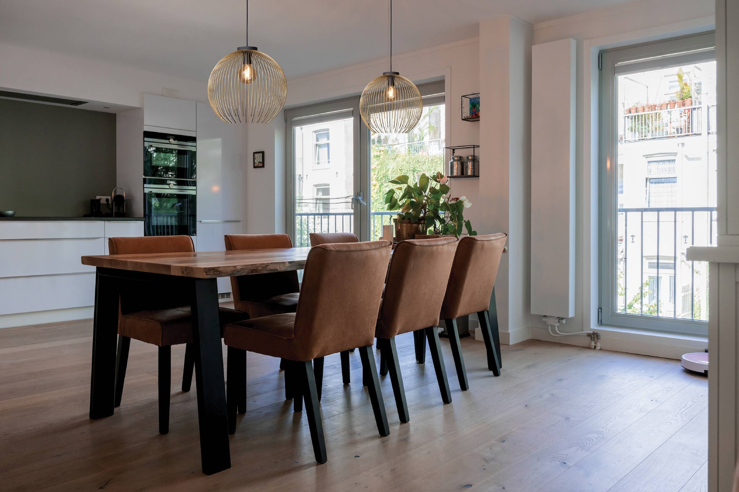 EGLO Hängeleuchte »Venezuela Hängelampe, Pendelleuchte, Esszimmerlampe, Metall, E27« E27 1 Stk. Hängeleuchte - H110 x Ø40 cm - schwarz, gold - 1X40W exkl.