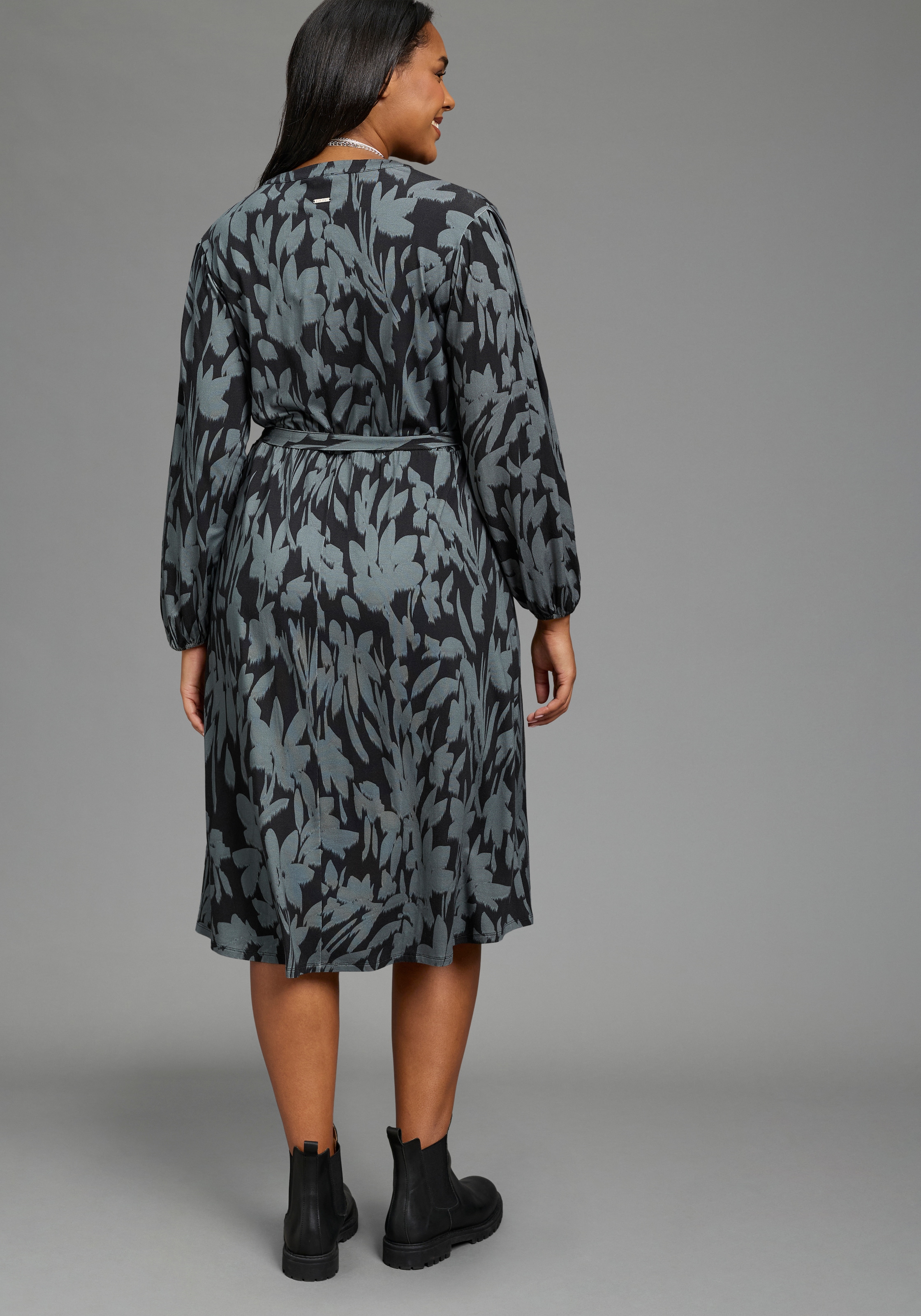 Laura Scott CURVE Jerseykleid »Große Größen« wadenlang, gemustert, aus elastischer Viskosemischung, Langarm