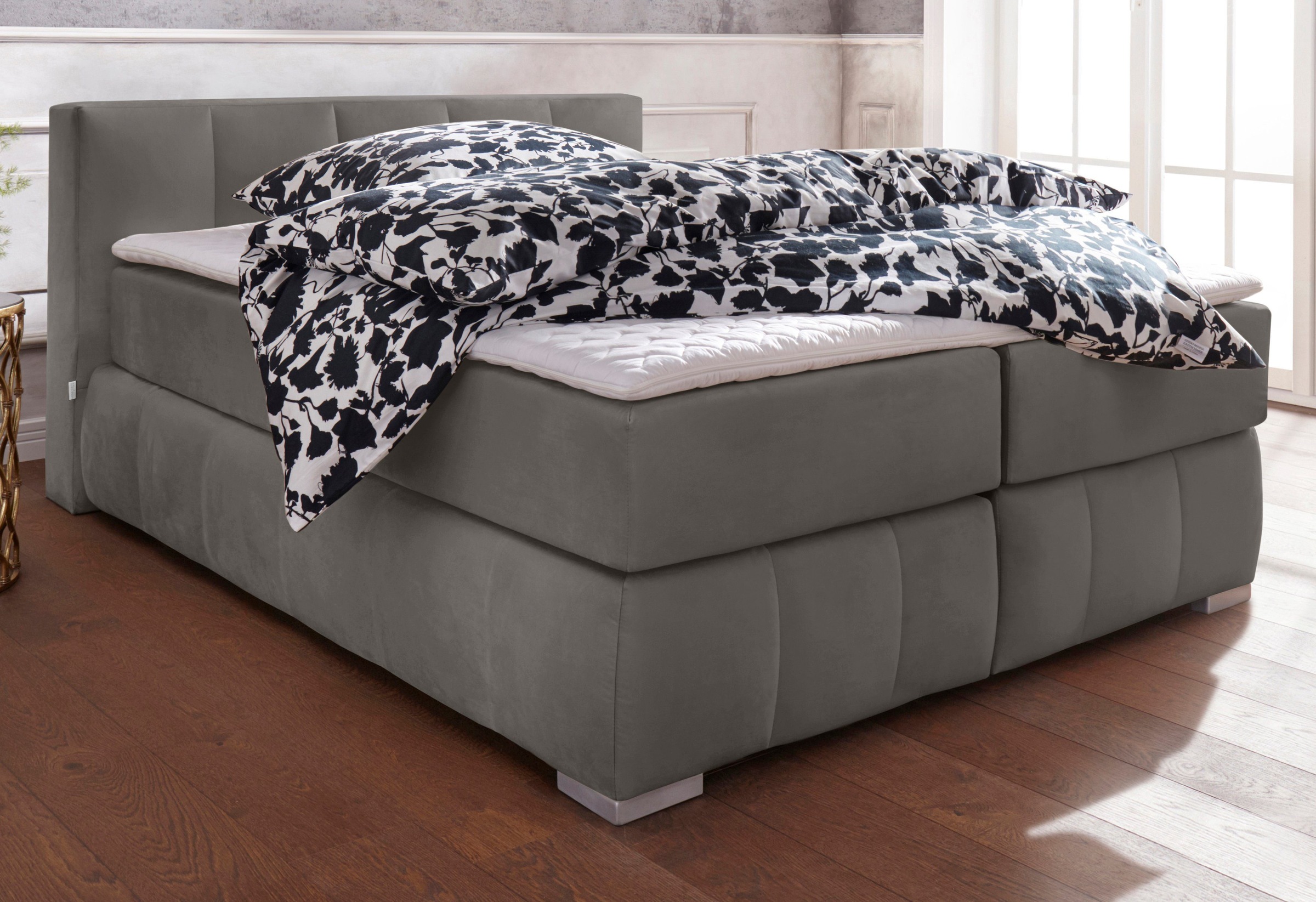 Bild von Guido Maria Kretschmer Home&Living Boxspringbett »Chelles«, inkl. Topper, in XXL- Überlänge 220 cm, Unterbox mit feine Wölbung