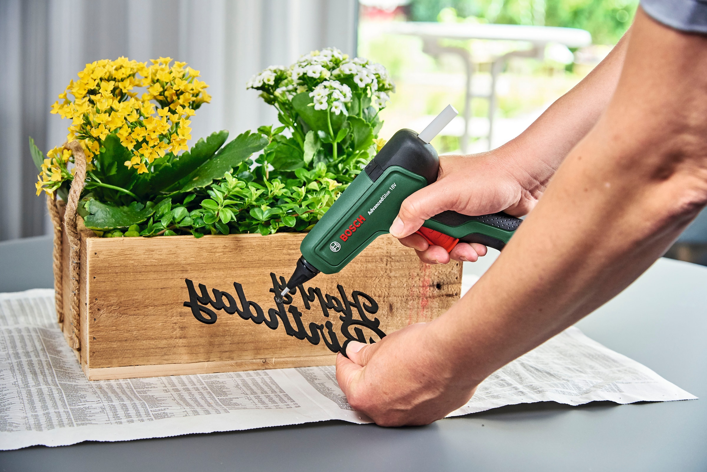 Bosch Home & Garden Heißklebepistole »AdvancedGlue 18V Solo«, ohne Akku und Ladegerät