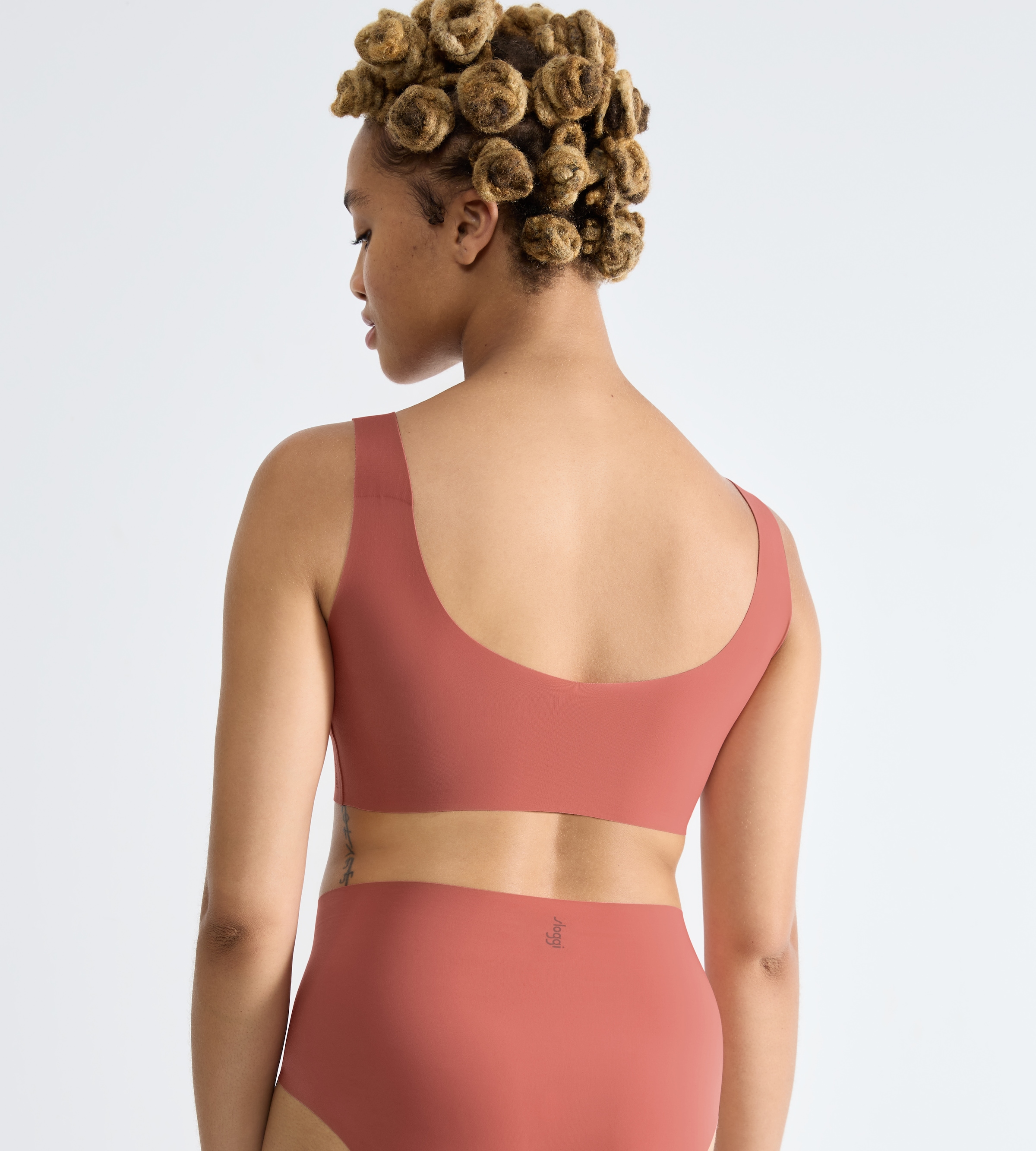 sloggi Bustier »Zero Feel 2.0 Top«, nahtlos und unsichtbar
