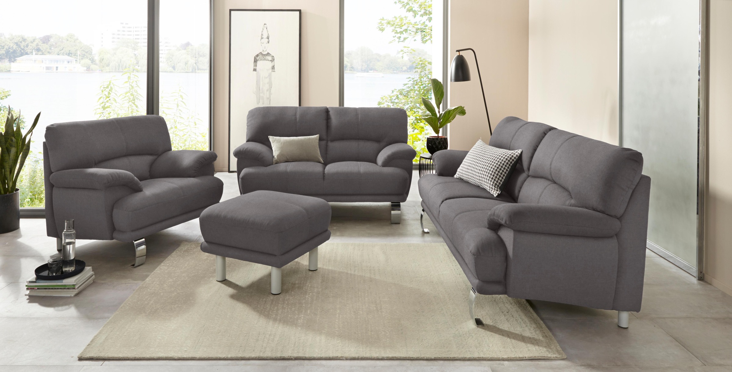 TRENDMANUFAKTUR Sessel »Cecilia II, Loungesessel in italienischem Design«, breite und bequeme Armlehnen