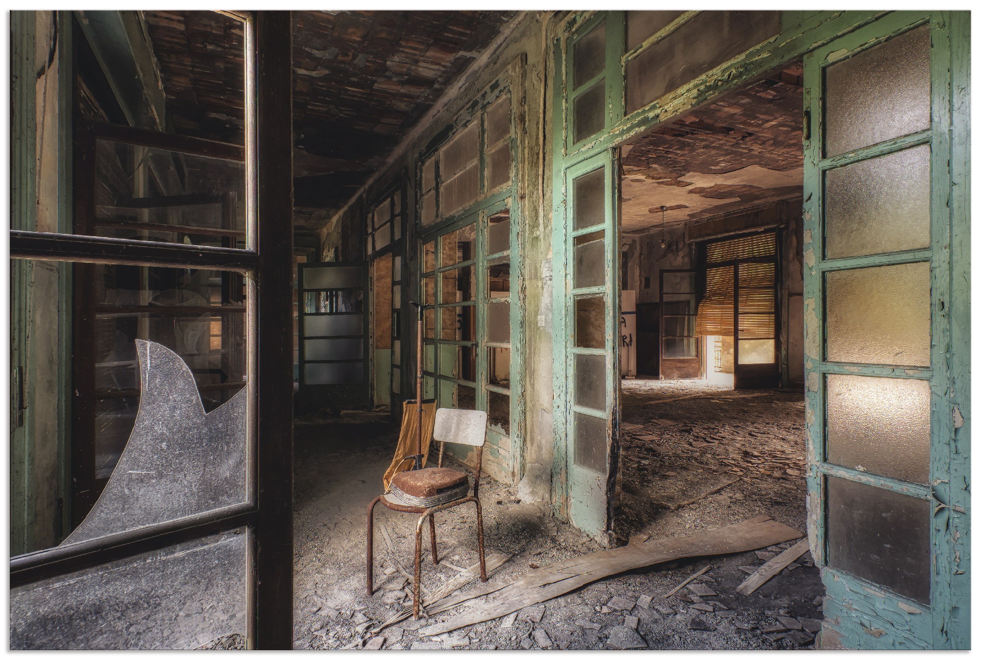 Artland Wandbild »Lost Place - Stuhl - verlassene Orte«, Gebäude, (1 St.), günstig online kaufen