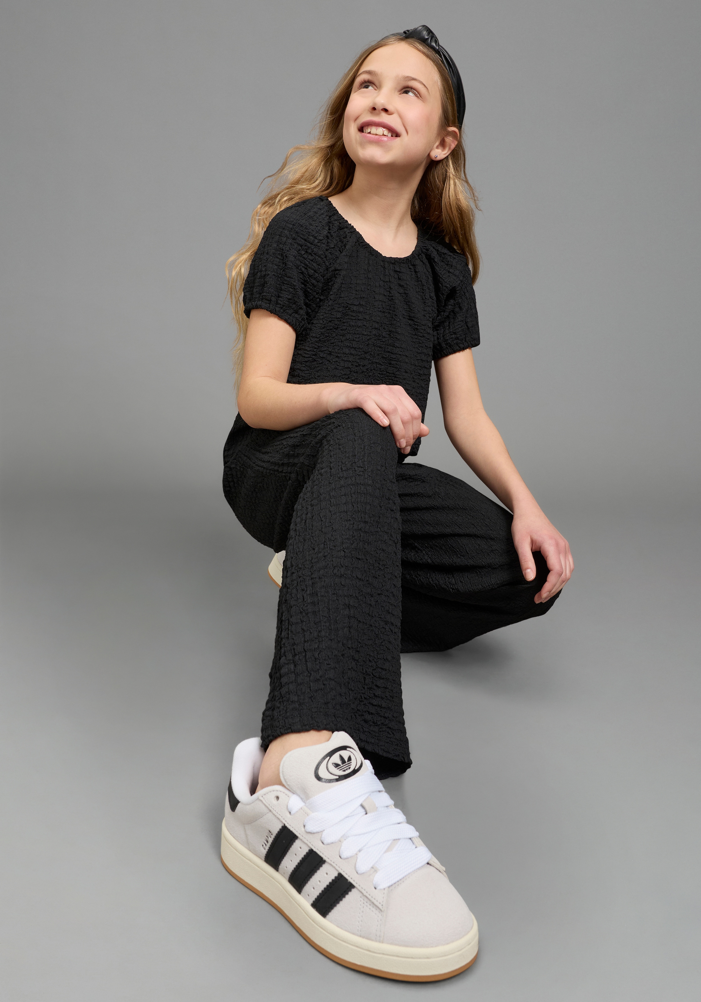 KIDSWORLD Shirt & Hose »2tlg Set: Carmenshirt+Hose« Set, 2,  Ganzes Outfit: Shirt mit Raglanärmeln und Hose