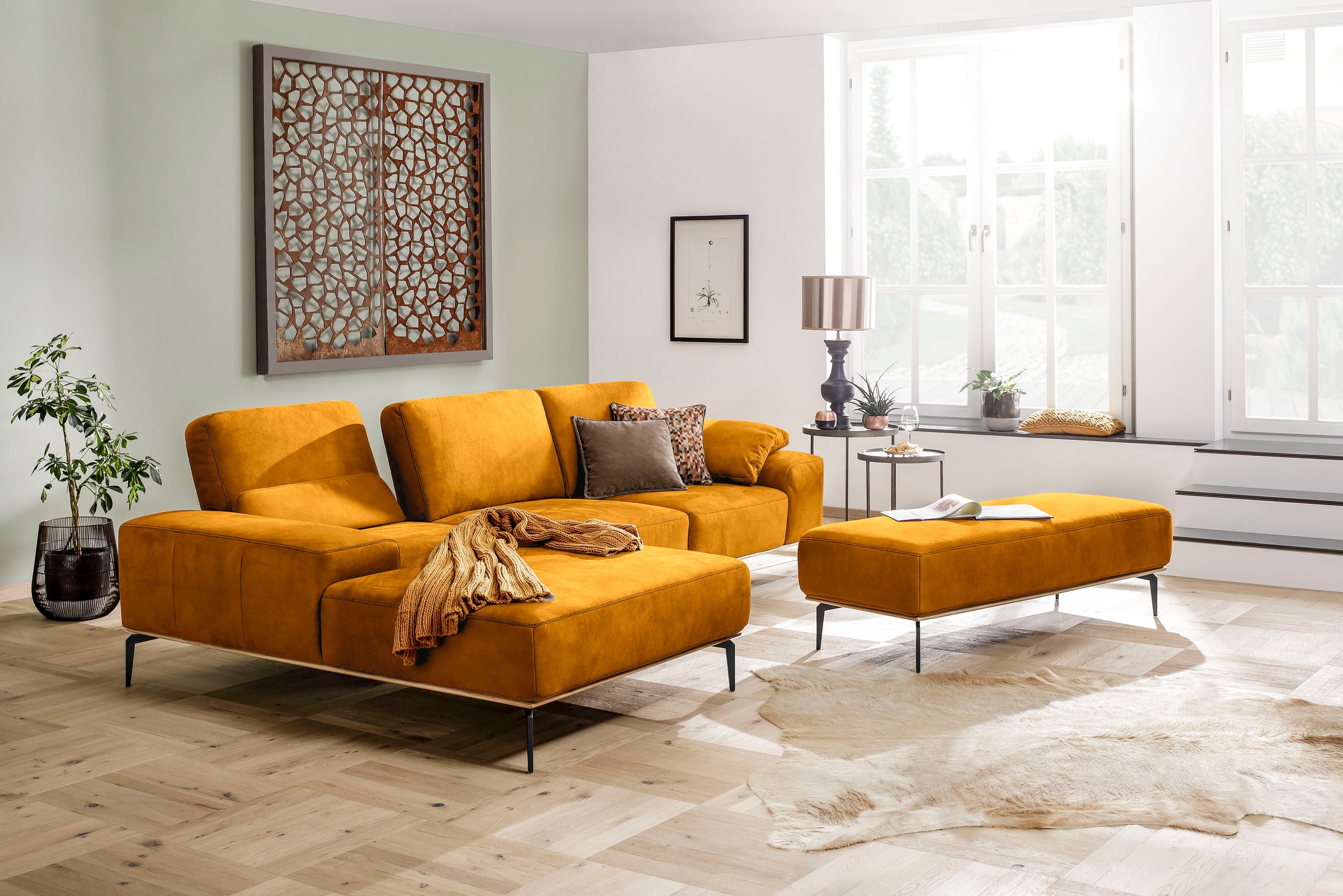 W.SCHILLIG Ecksofa »run, Designsofa mit tollem Sitzkomfort, bequem, L-Form«, mit Holzsockel, Füße in Schwarz pulverbeschichtet, Breite 319 cm