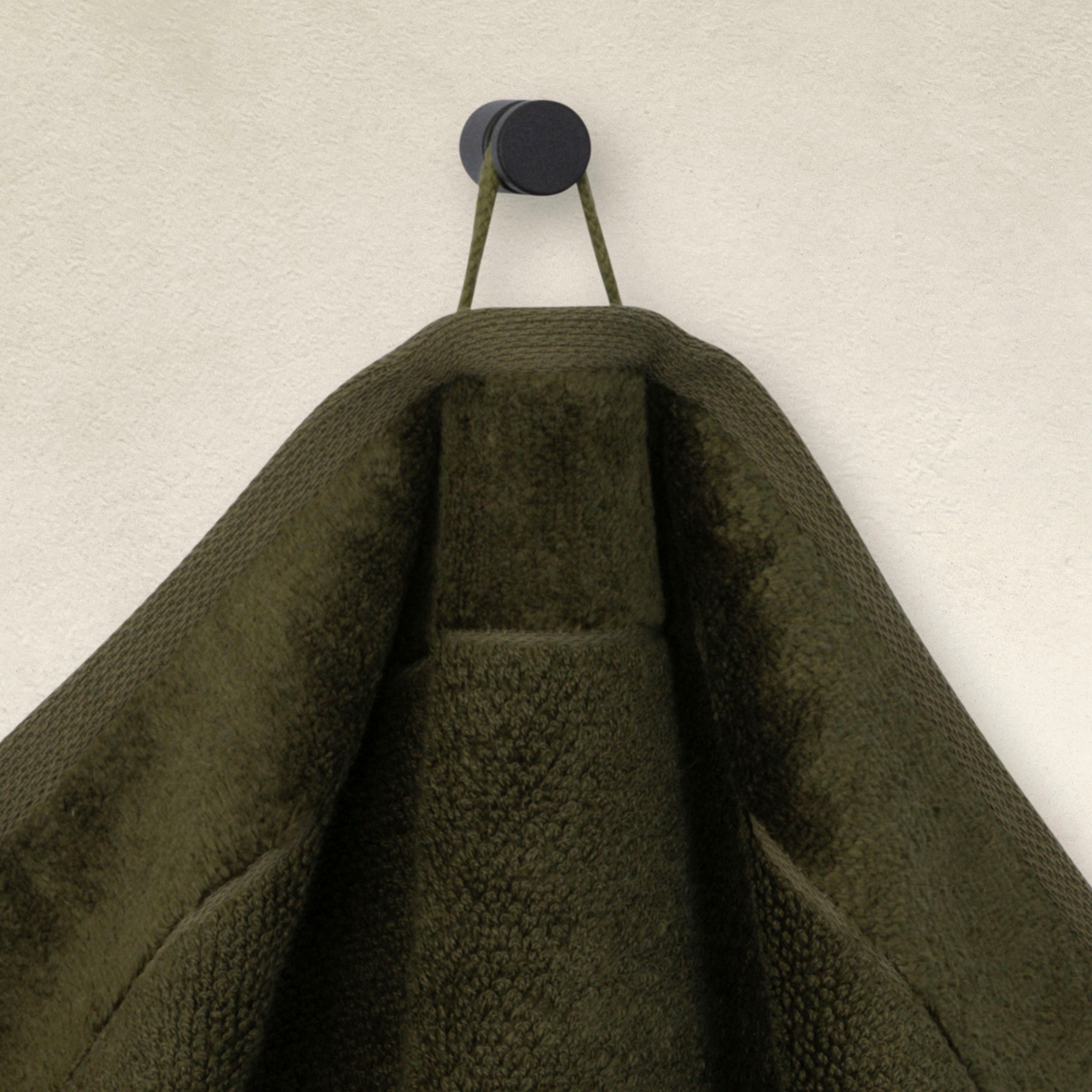 Möve Duschtuch »MÖVE Bamboo Luxe«, (1 St., Badetuch 80 x 150 cm), mit seidig glänzenden Bordüren