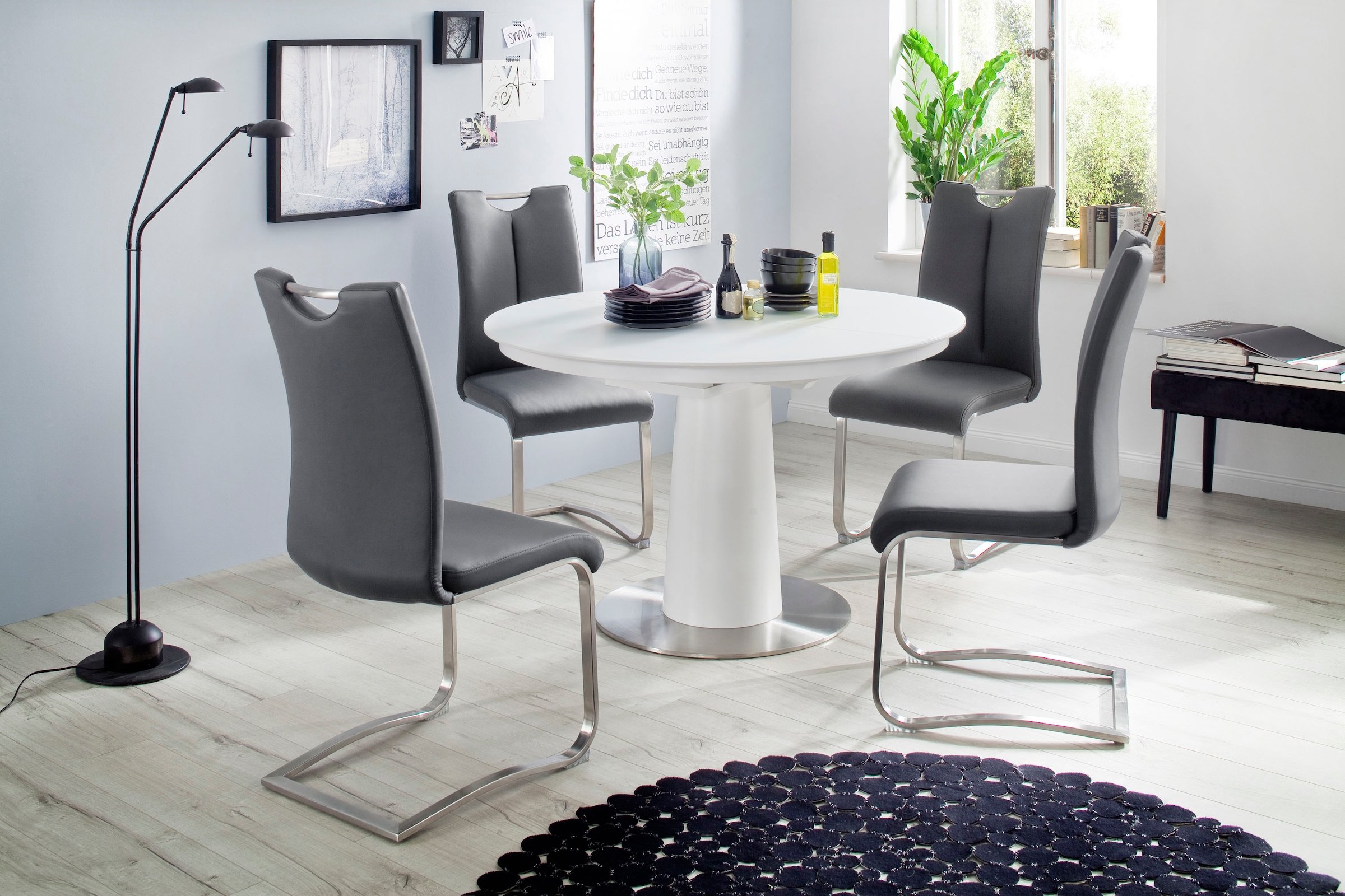 MCA furniture Esstisch »Waris«, Esstisch Rund mit Synchronsauszug, Weiß  matt mit Sicherheitsglas auf Rechnung bestellen