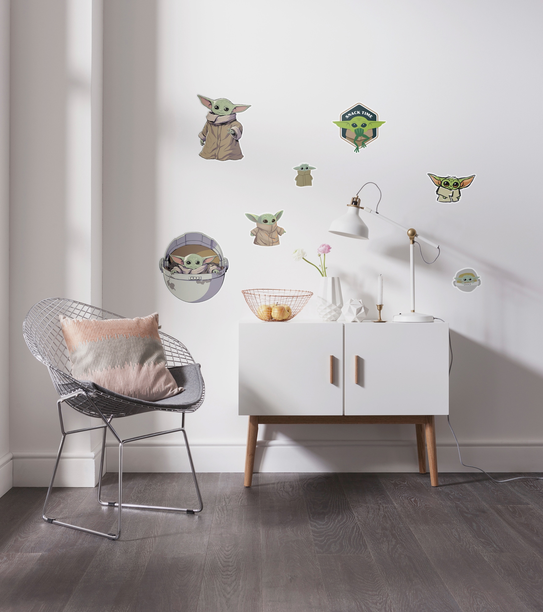 Komar Wandtattoo »Star Wars The Child Cluster - Größe 50 x 70 cm«, (7 St.), selbstklebend, Wandsticker, Kinderzimmer