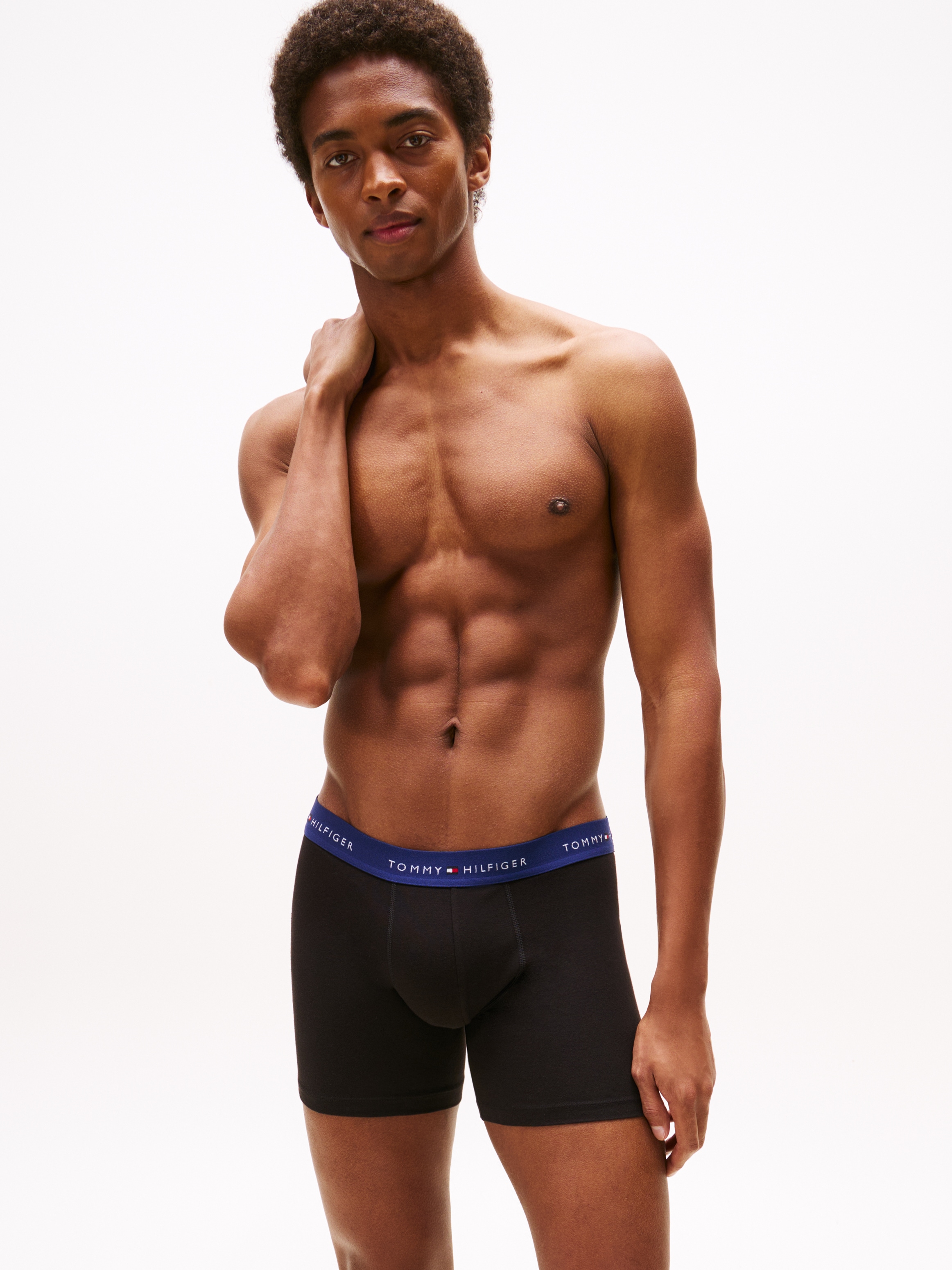 Tommy Hilfiger Underwear Boxershorts »3P BOXER BRIEF WB« Packung, 3er-Pack, 3 Stk. mit kontrastfarbenem Logobund