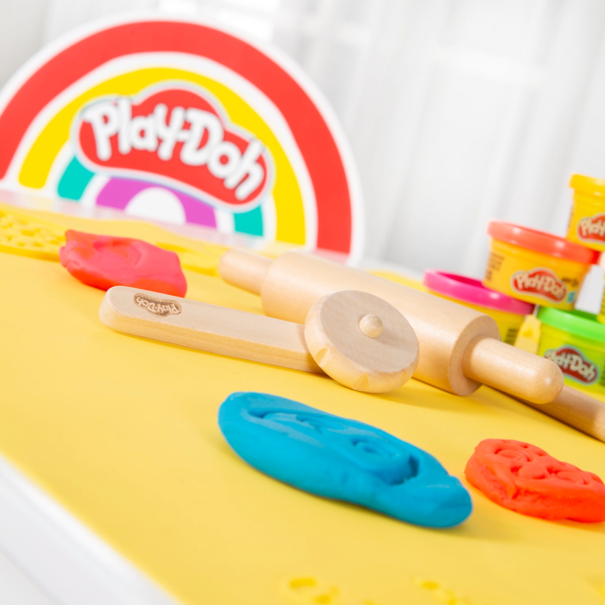 roba® Kindersitzgruppe »Play-Doh«, (Set), inkl. 3D Kreativmatte, Knete und Zubehör