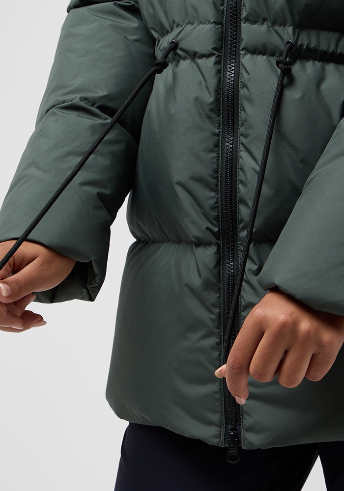 Jack Wolfskin Daunenjacke »KIRSCHALLEE JKT W«, mit Kapuze