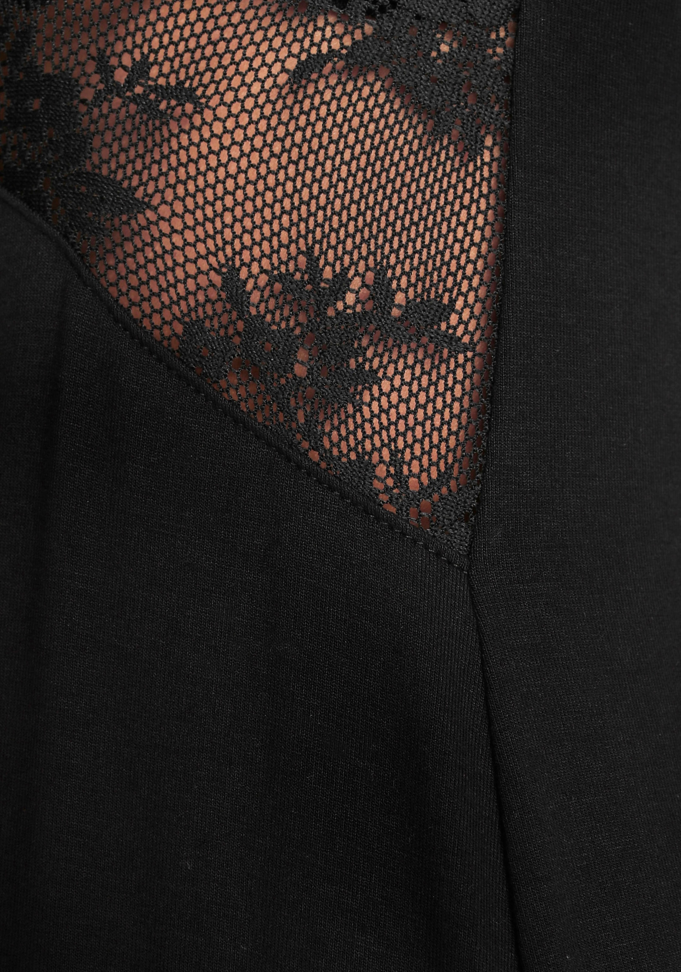 Bruno Banani Negligé, mit schönen Spitzendetails