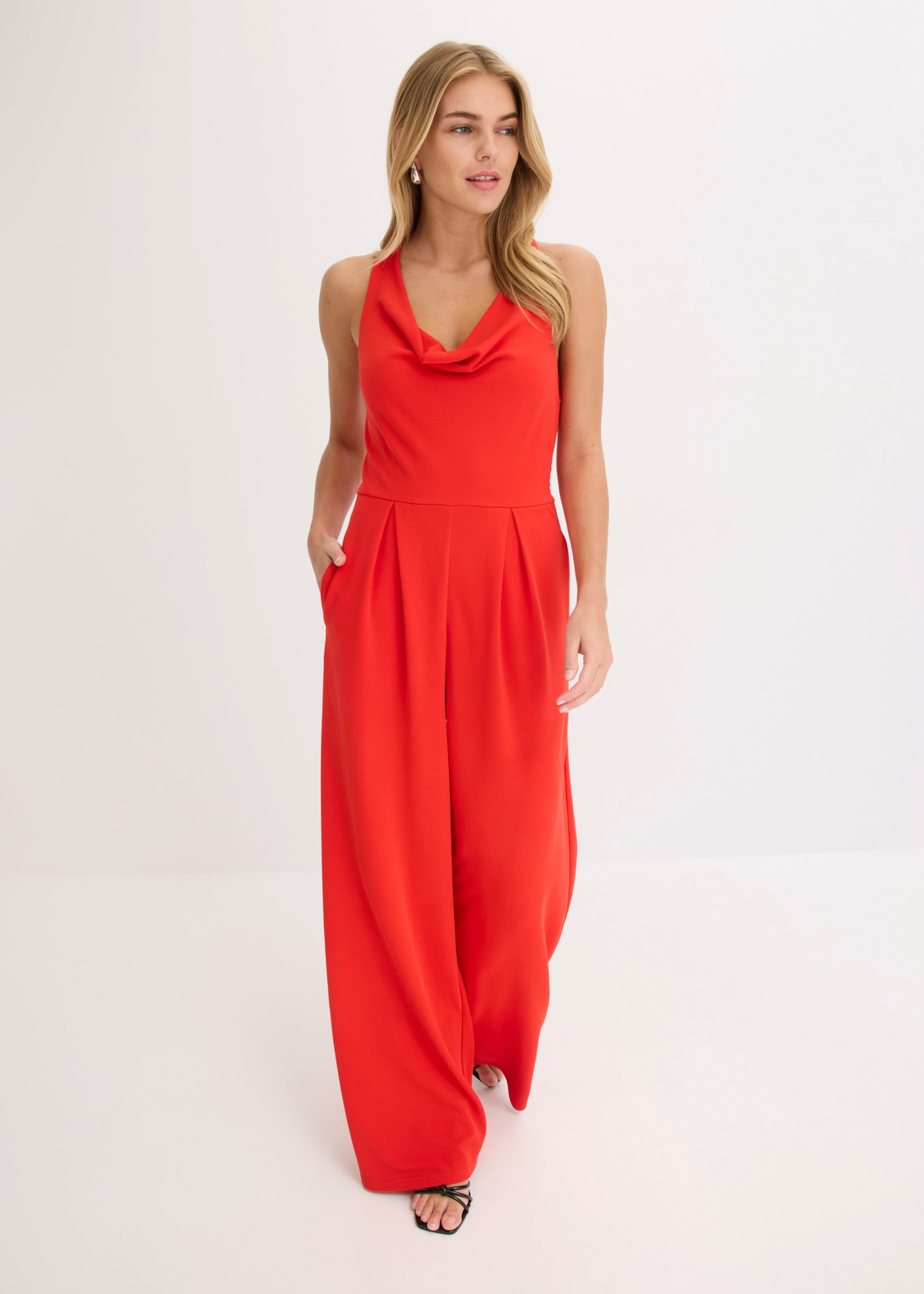 bonprix Jumpsuit schmale Passform, wasserfallkragen, ärmellos, festlicher Stil