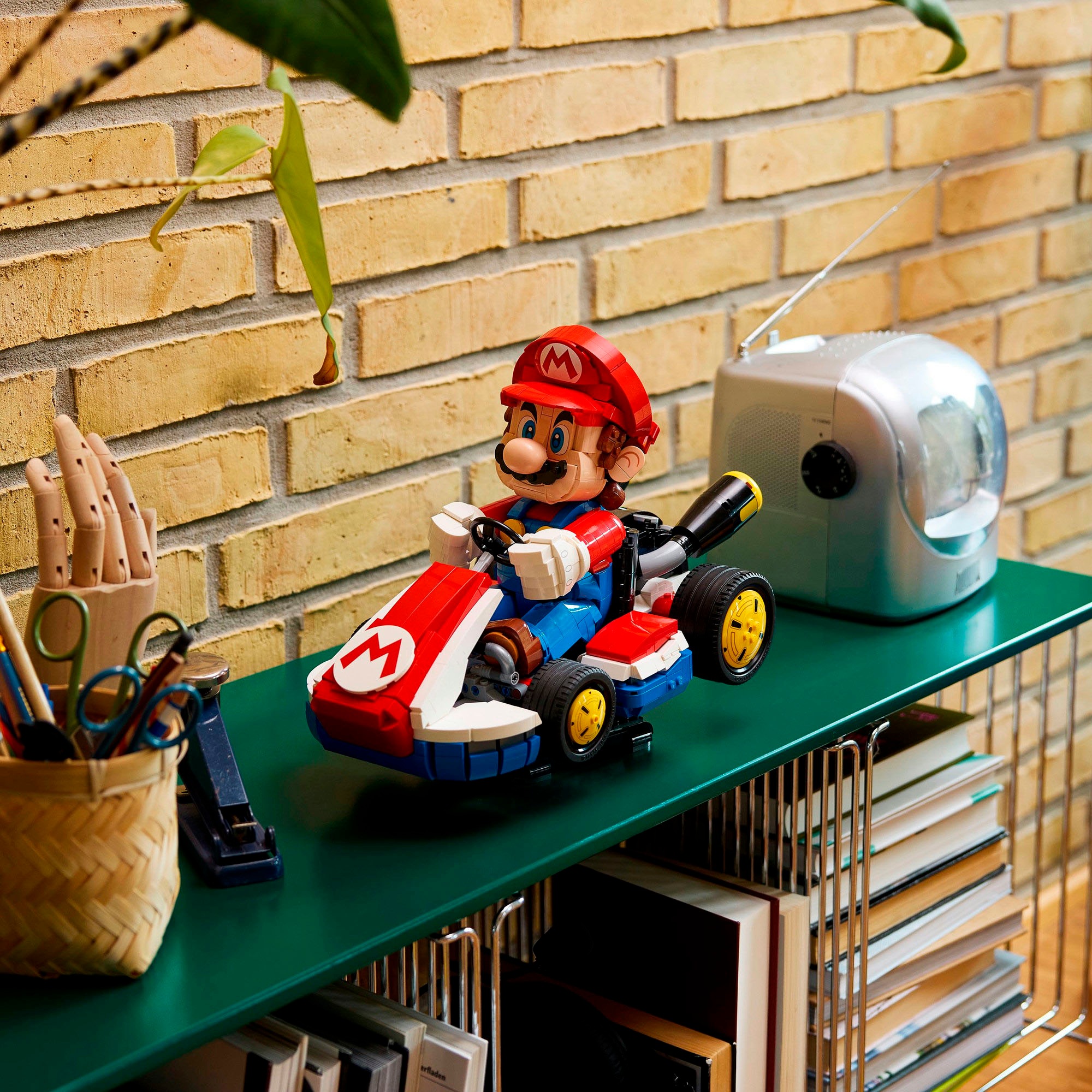LEGO® Konstruktionsspielsteine »Mario Kart: Mario & Standard-Kart (72037), LEGO Super Mario«, (1972 St.), Made in Europe