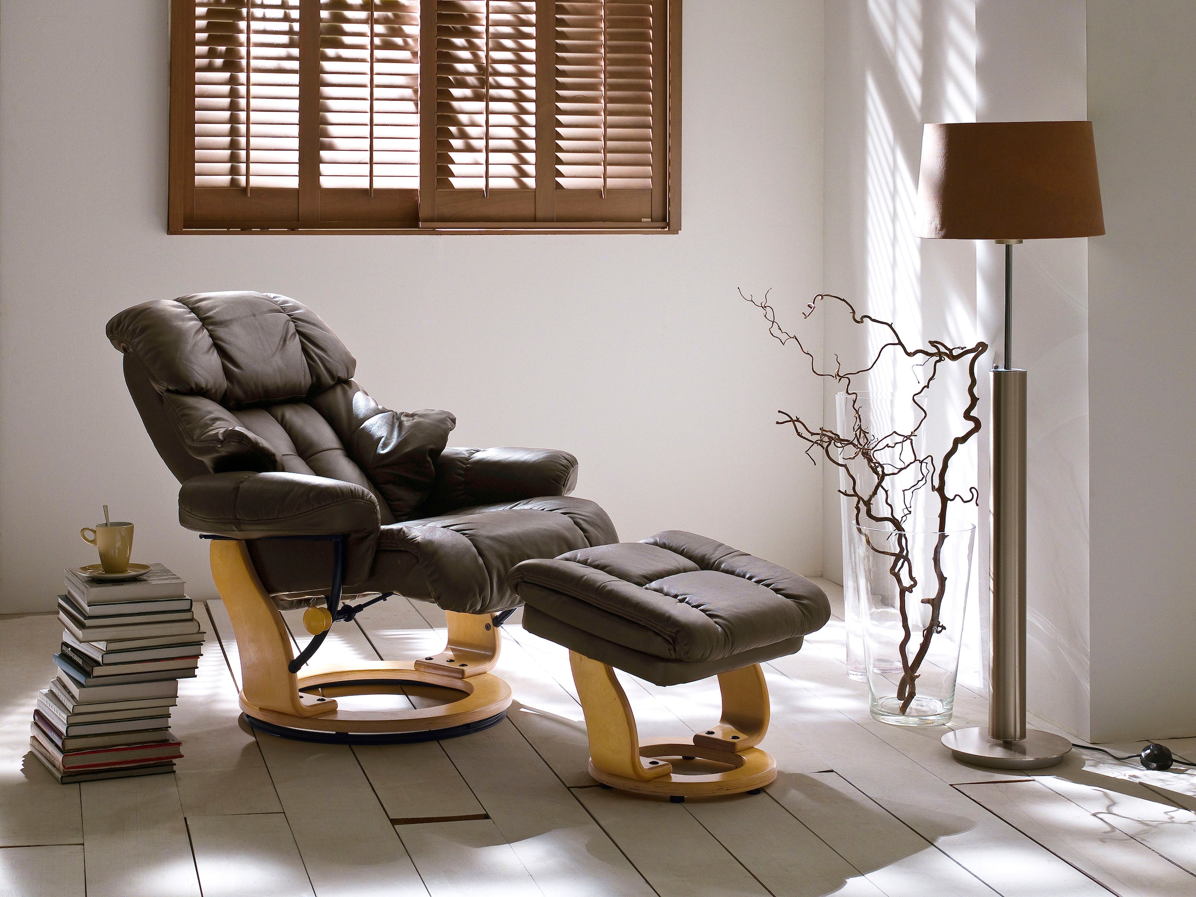 MCA furniture Relaxsessel »Calgary«, Fernsehsessel XXL 360°drehbar inkl. Hocker, belastbar bis 180 kg