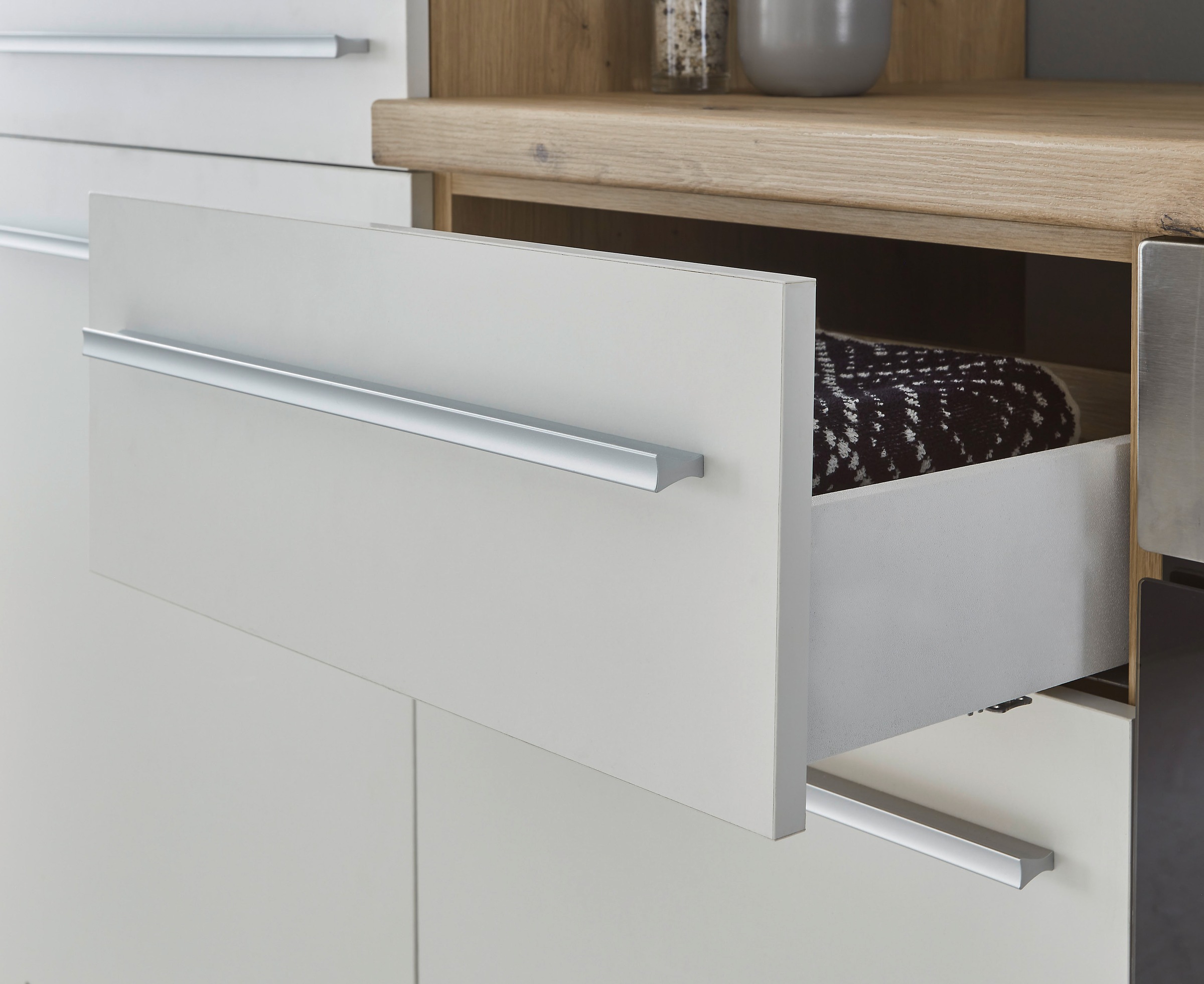 KOCHSTATION Küchenzeile »KS-Florida mit 38mm starker Arbeitsplatte«, Breite 220 cm, wahlweise mit E-Geräten, Soft-Close-Funktion
