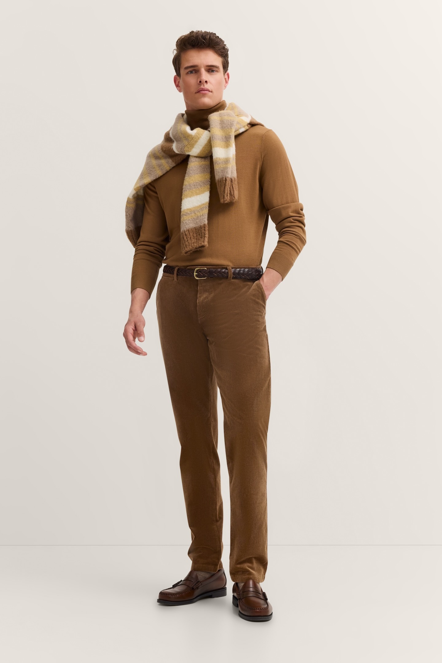 bugatti Cordhose »Modern Fit«, mit Soft Touch & Stretch-Komfort