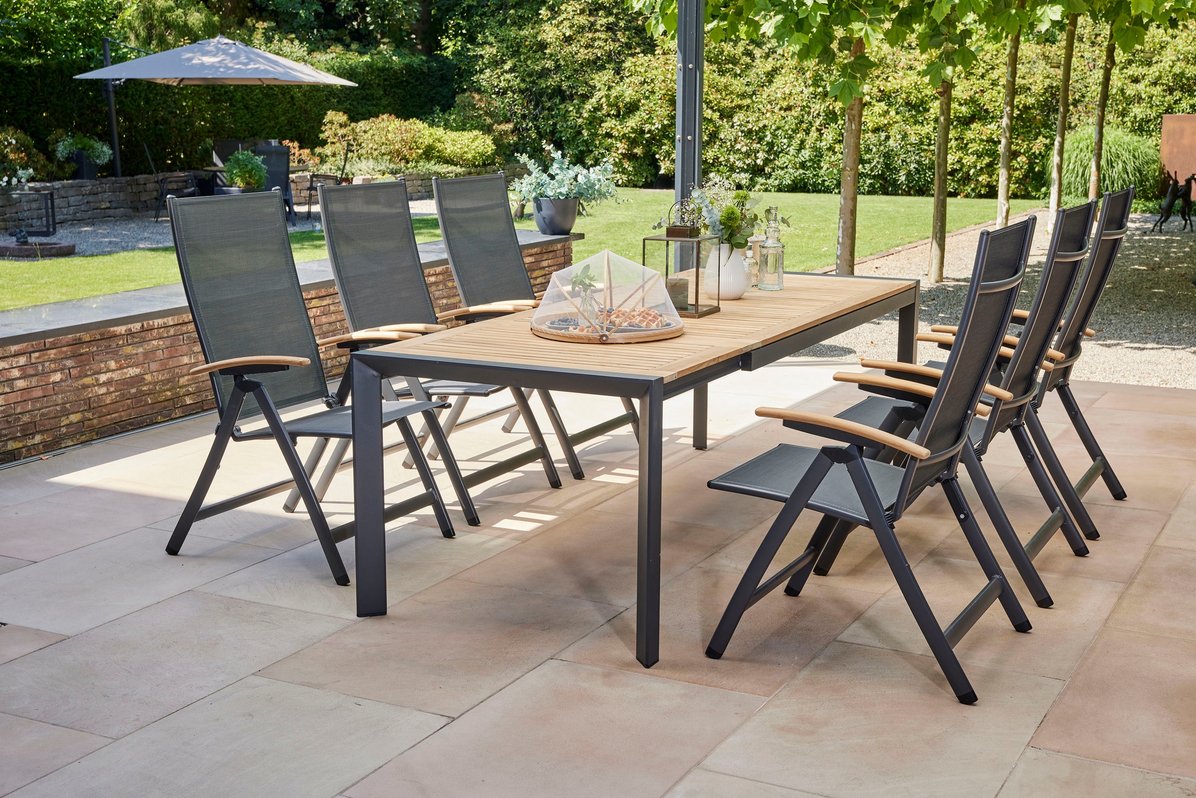 Siena Garden Garten-Essgruppe »Savona / Zurigo«, (Set, 10 tlg.), best. aus 4 Sesseln, 4 Auflagen, 1 Liege und 1 Tisch