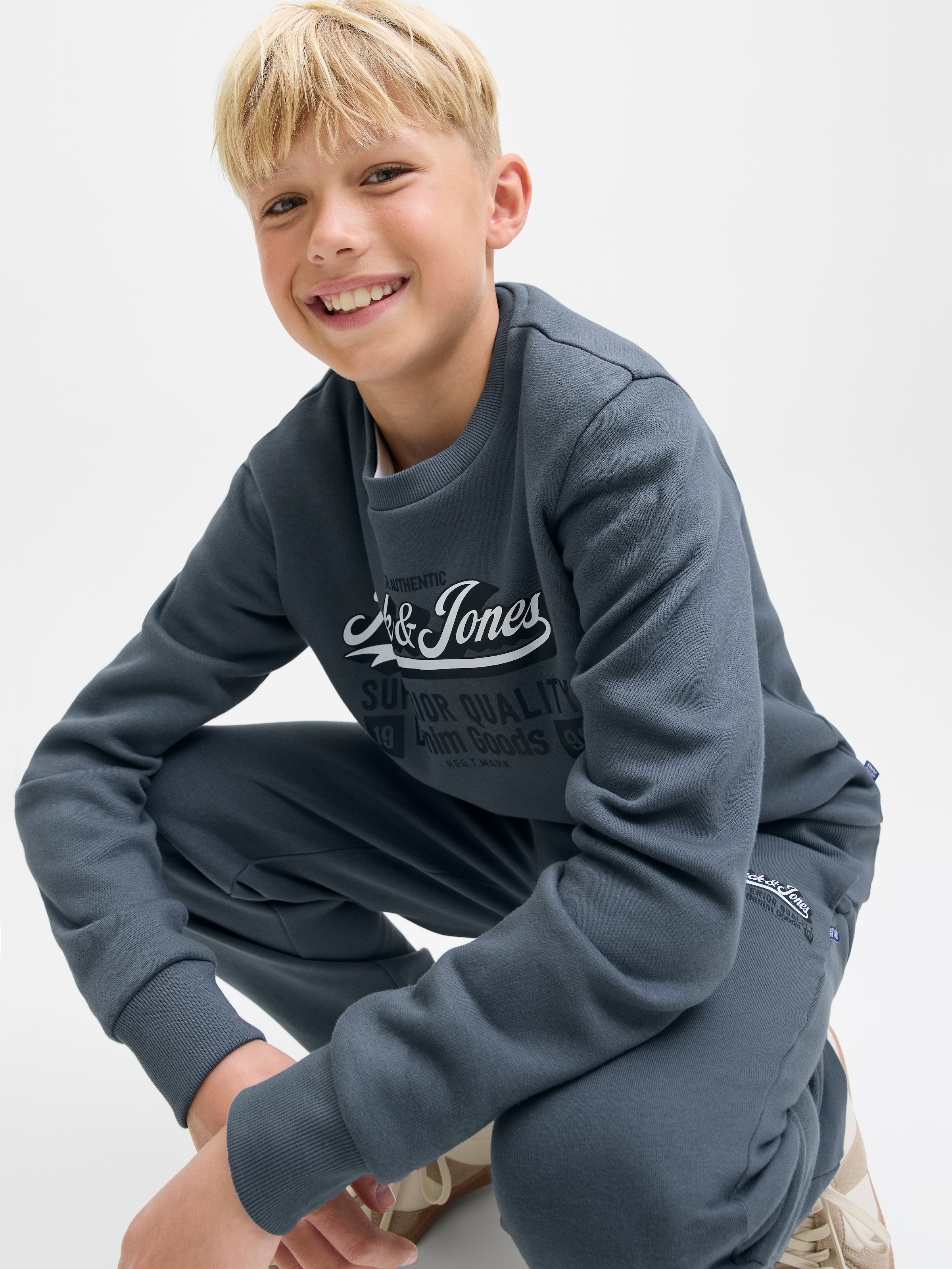 Jack & Jones Junior Sweatshirt »JJELOGO SWEAT CREW 2 COL AW25 NOOS JNR«