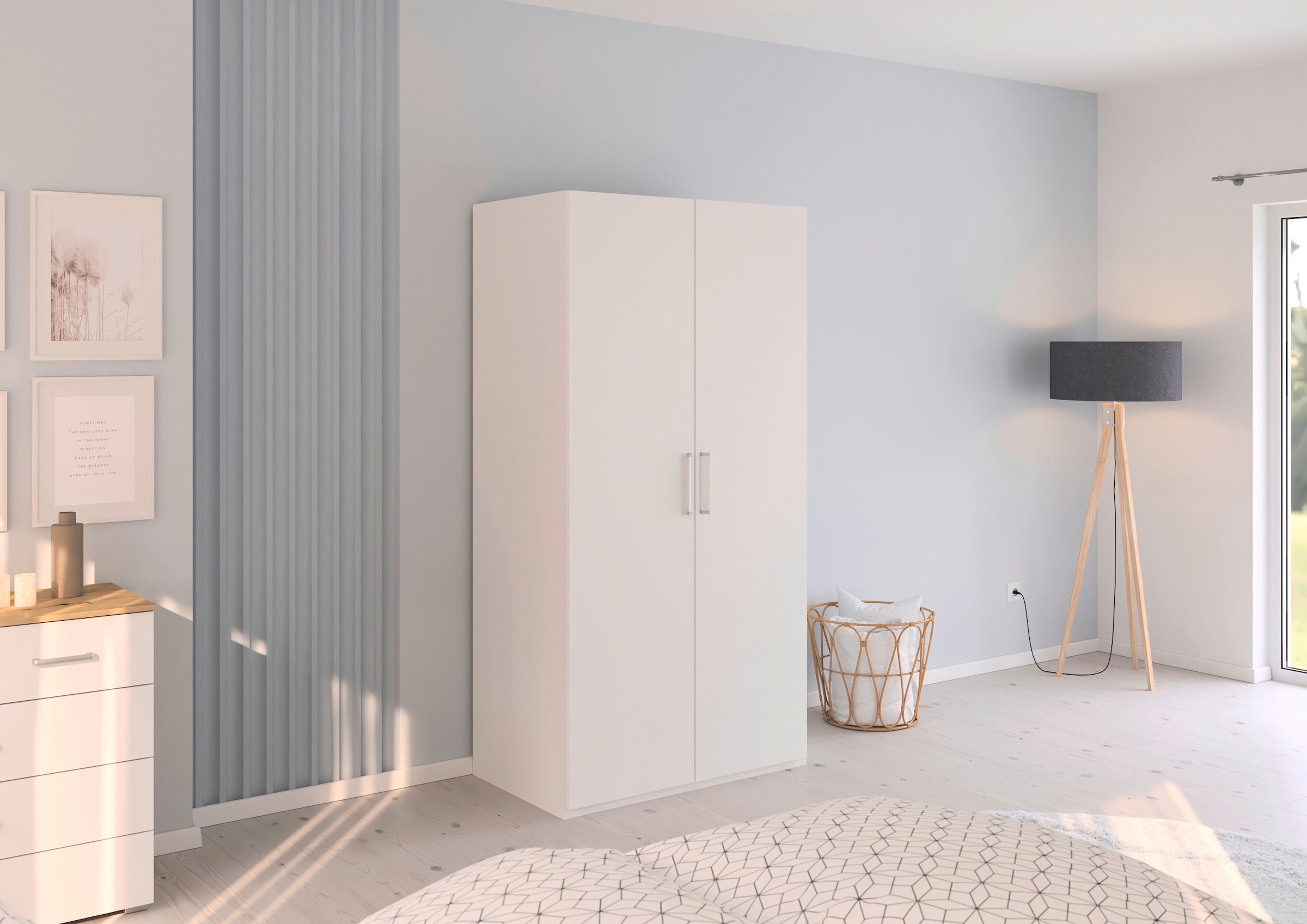 rauch Drehtürenschrank »Kleiderschrank Schrank Garderobe Schlafzimmerschrank EVELYN«, (in 2 Höhen 197 oder 210 cm erhältlich), in elegantem Stil, viel Stauraum 4 Breiten und 2 Höhen MADE IN GERMANY