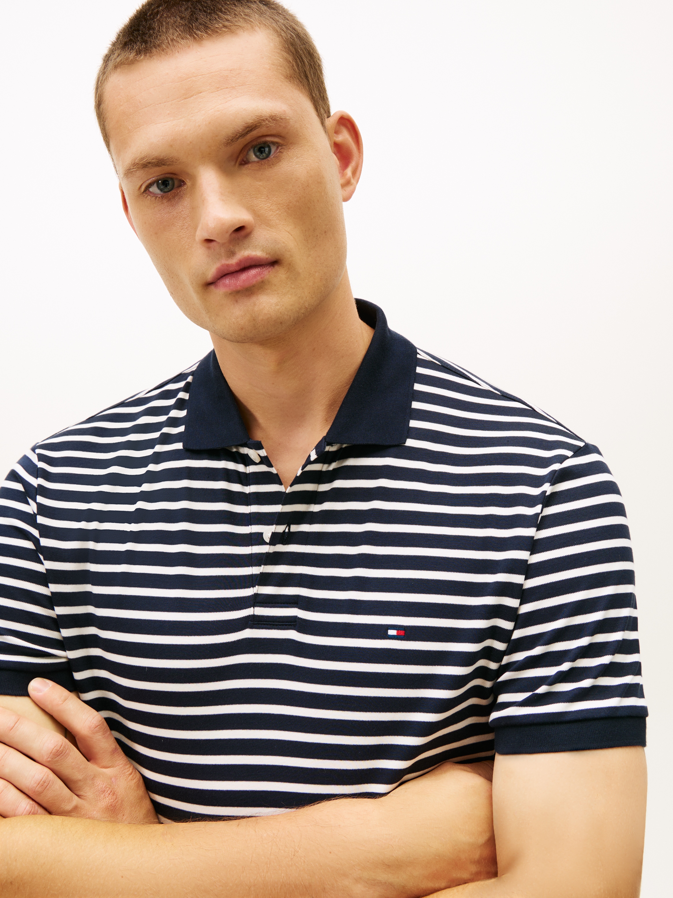 Tommy Hilfiger Poloshirt »LIQUID COTTON REGULAR SEASONAL« mit Logostickerei
