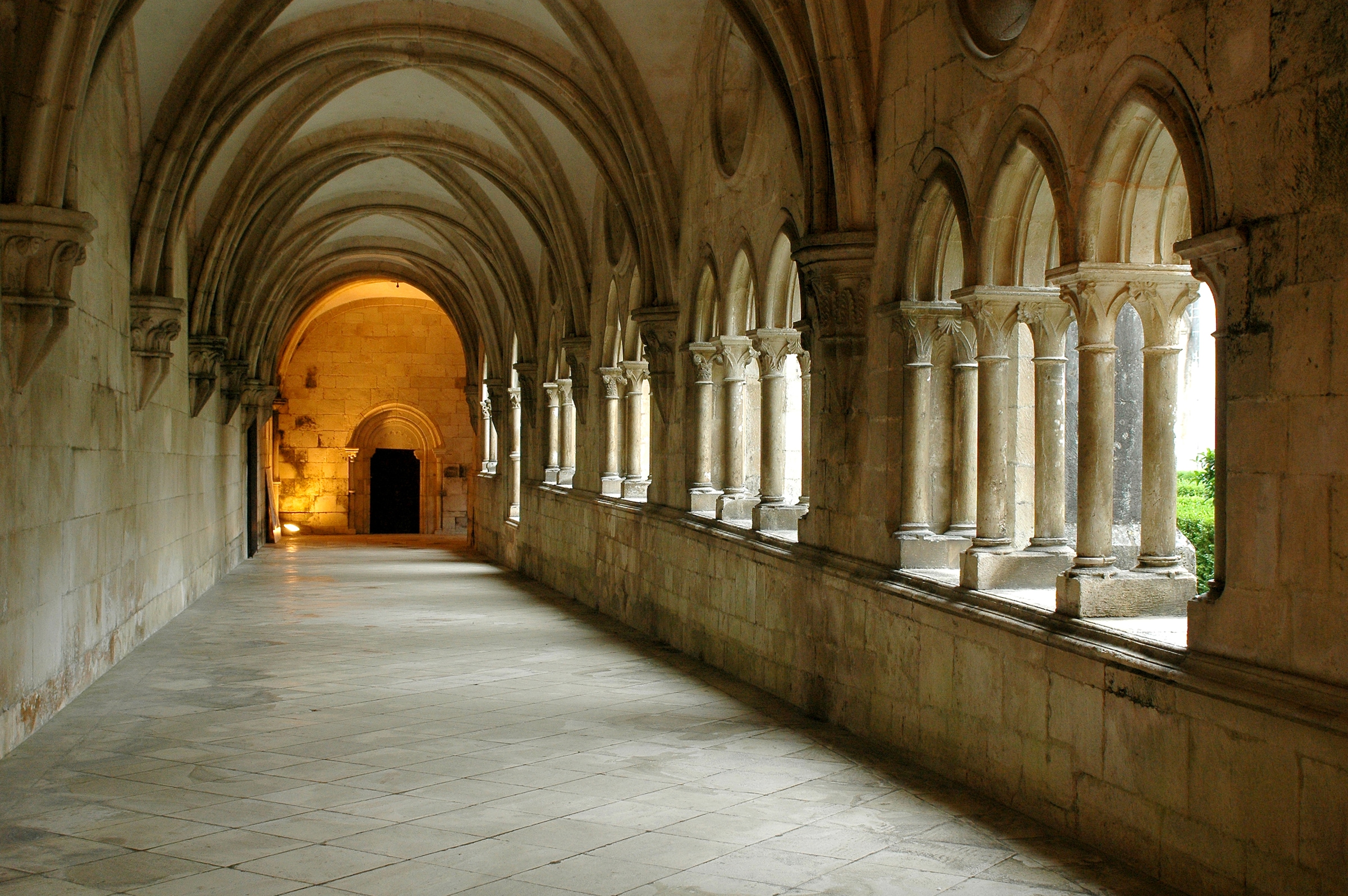 Papermoon Fototapete »Batalha Monastery« glatt günstig online kaufen