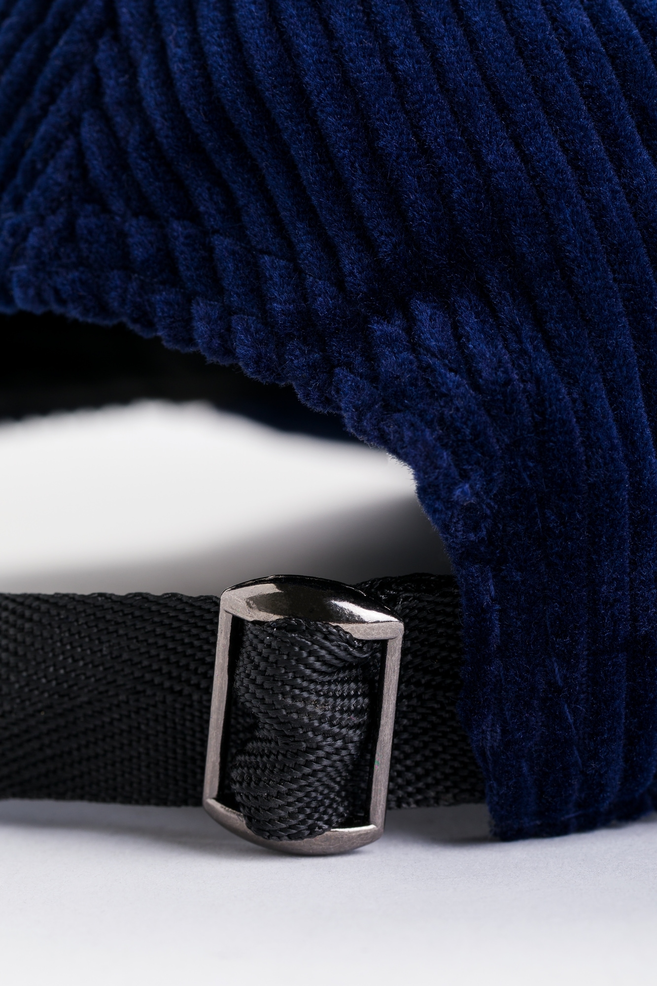 MUSTANG Baseball Cap »"Rowan"« mit gerundetem Schirm, aus Baumwolle in Cord-Optik, unifarben