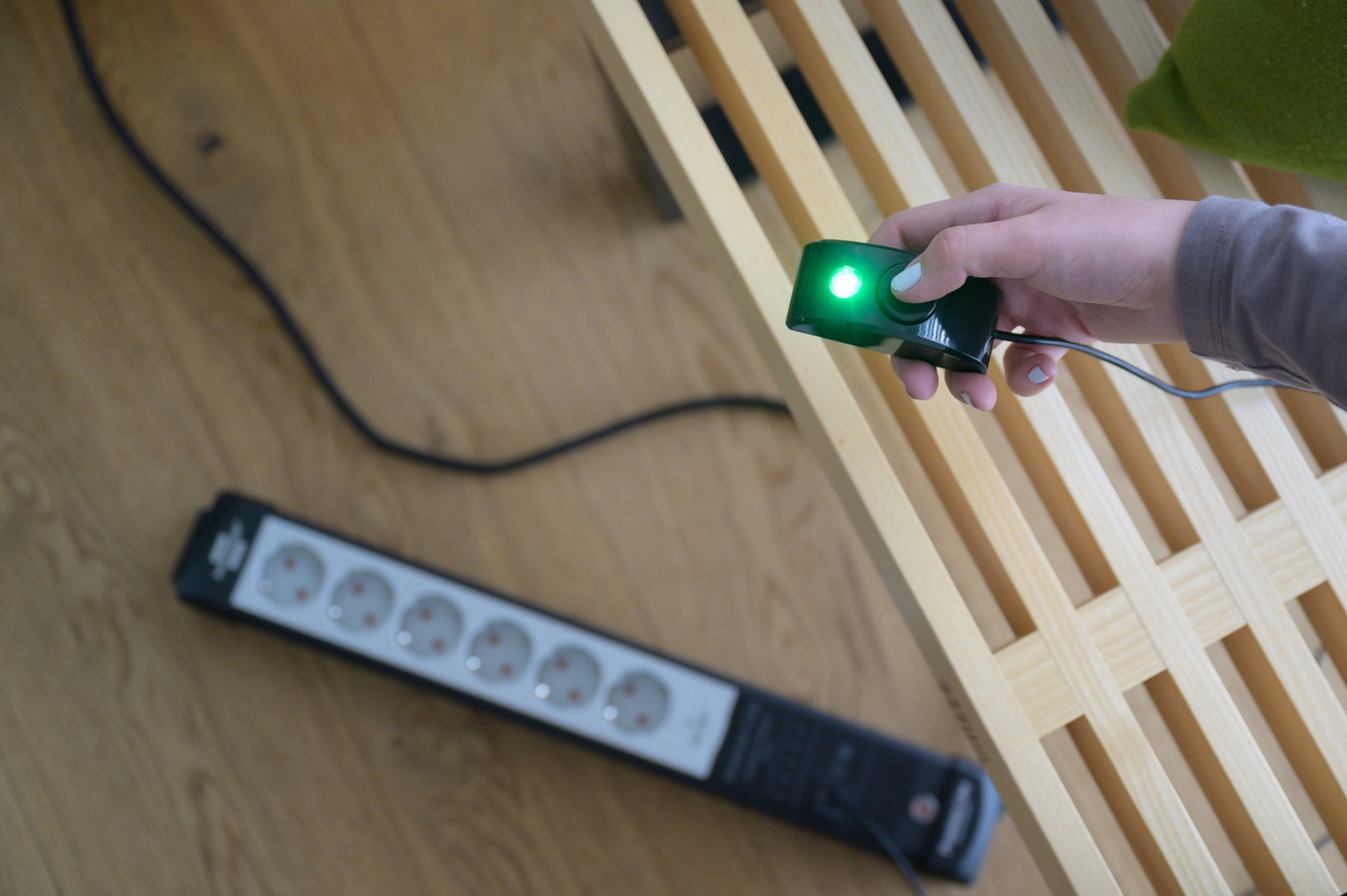 Brennenstuhl Steckdosenleiste »Premium-Line Comfort Switch Plus«, 6-fach, (Kabellänge 3 m), zusätzlicher Hand-Fußschalter