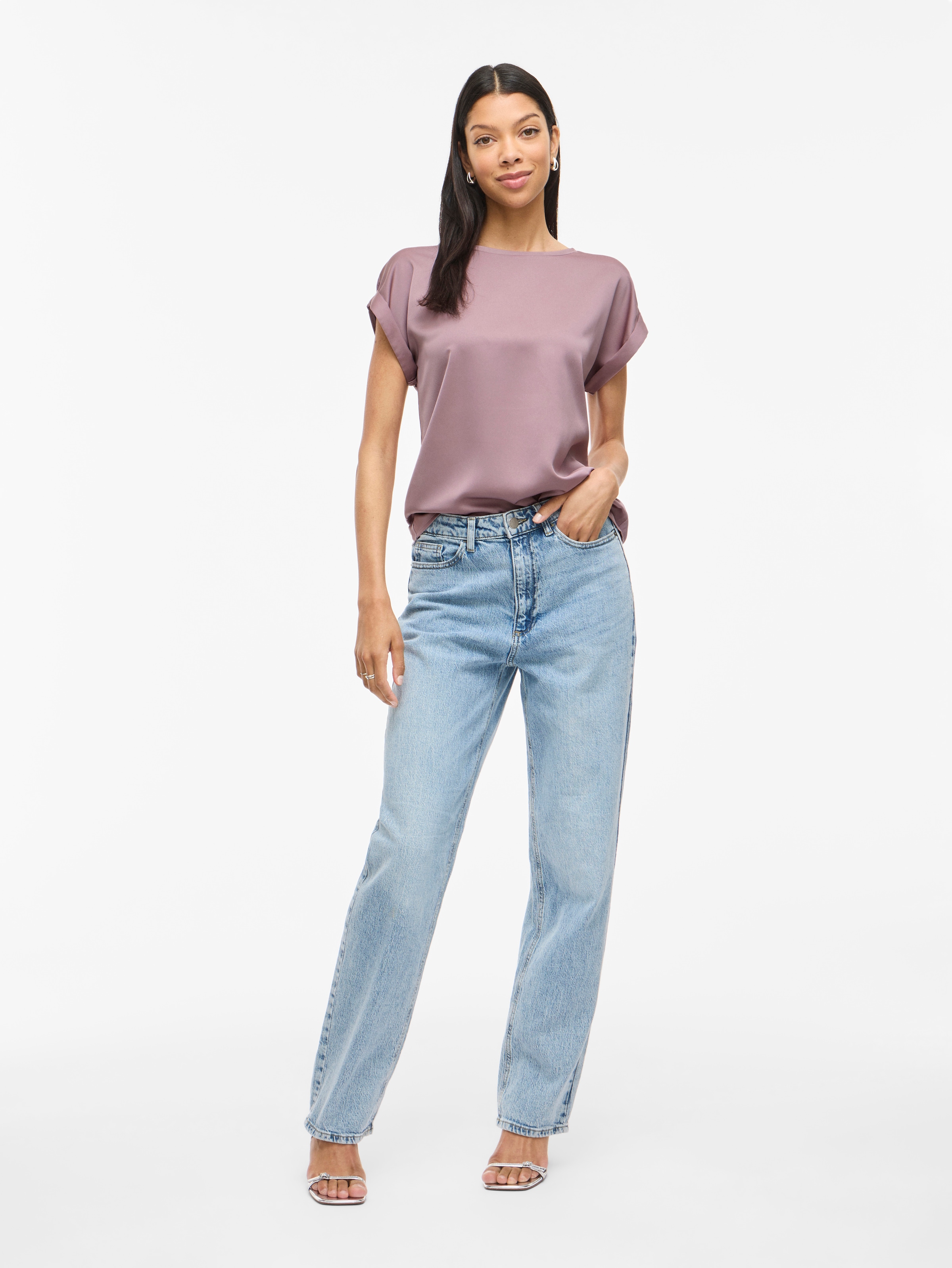 Vila Kurzarmshirt »VIELLETTE S/S SATIN TOP - NOOS«, Satin Optik