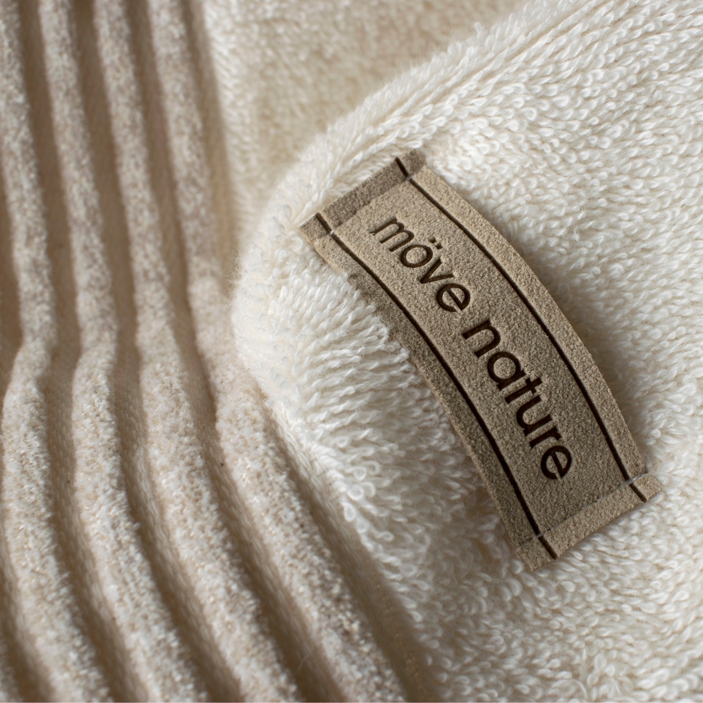 Möve Duschtücher »Wellness Uni mit Chenillebiesen«