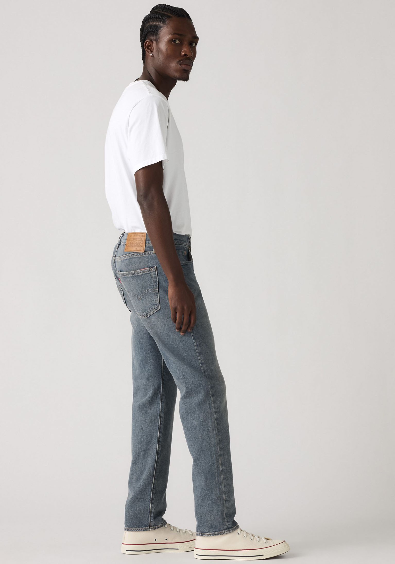 Levi's® Tapered-fit-Jeans »502 TAPER«, in elegantem, modernem Stil