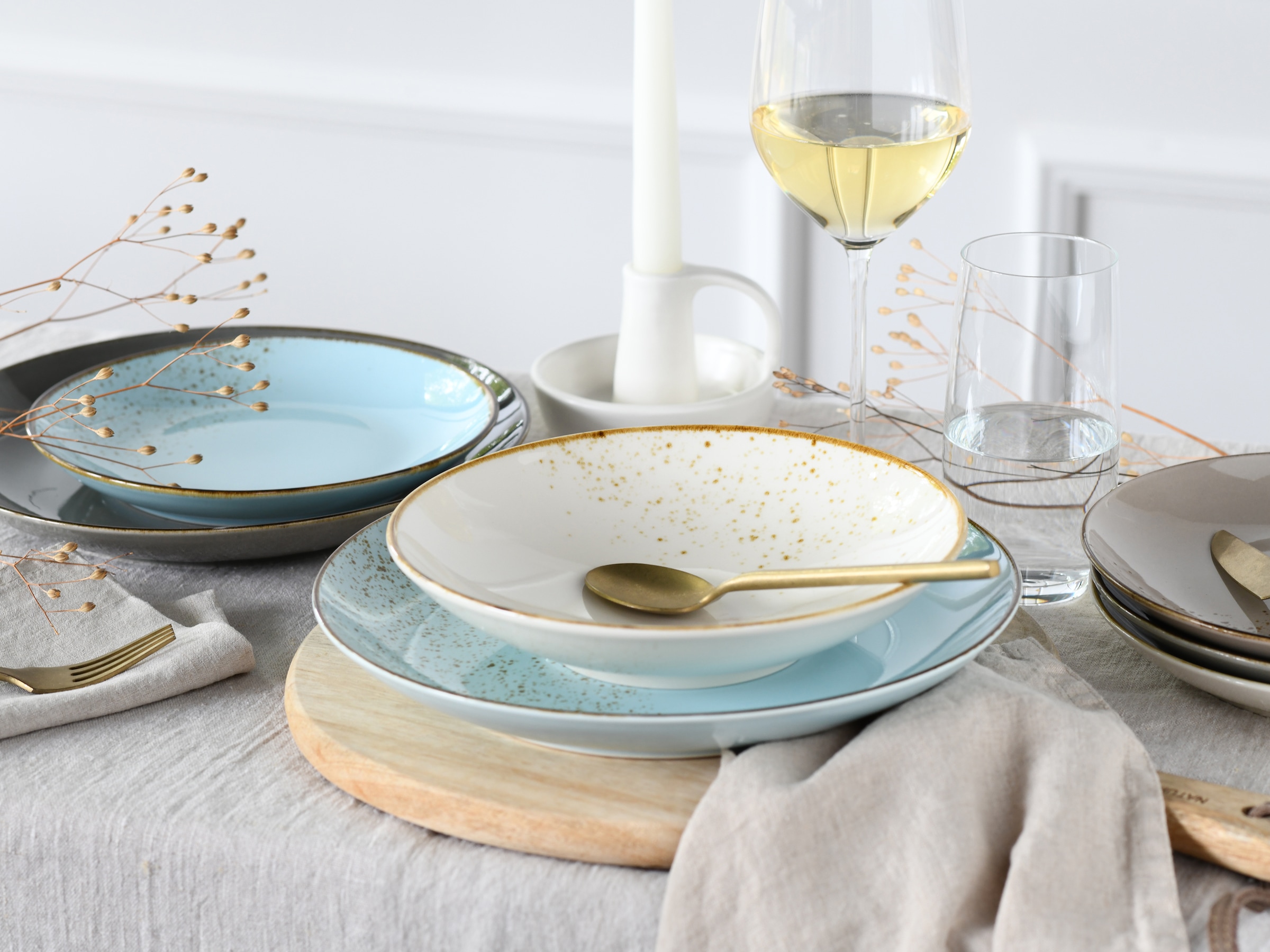 CreaTable Tafelservice »Geschirr-Set NATURE COLLECTION Scandic«, (12 tlg., Teller Set für 4 Personen), Service, 4 Farben im Set, 12 Teile, für 4 Personen