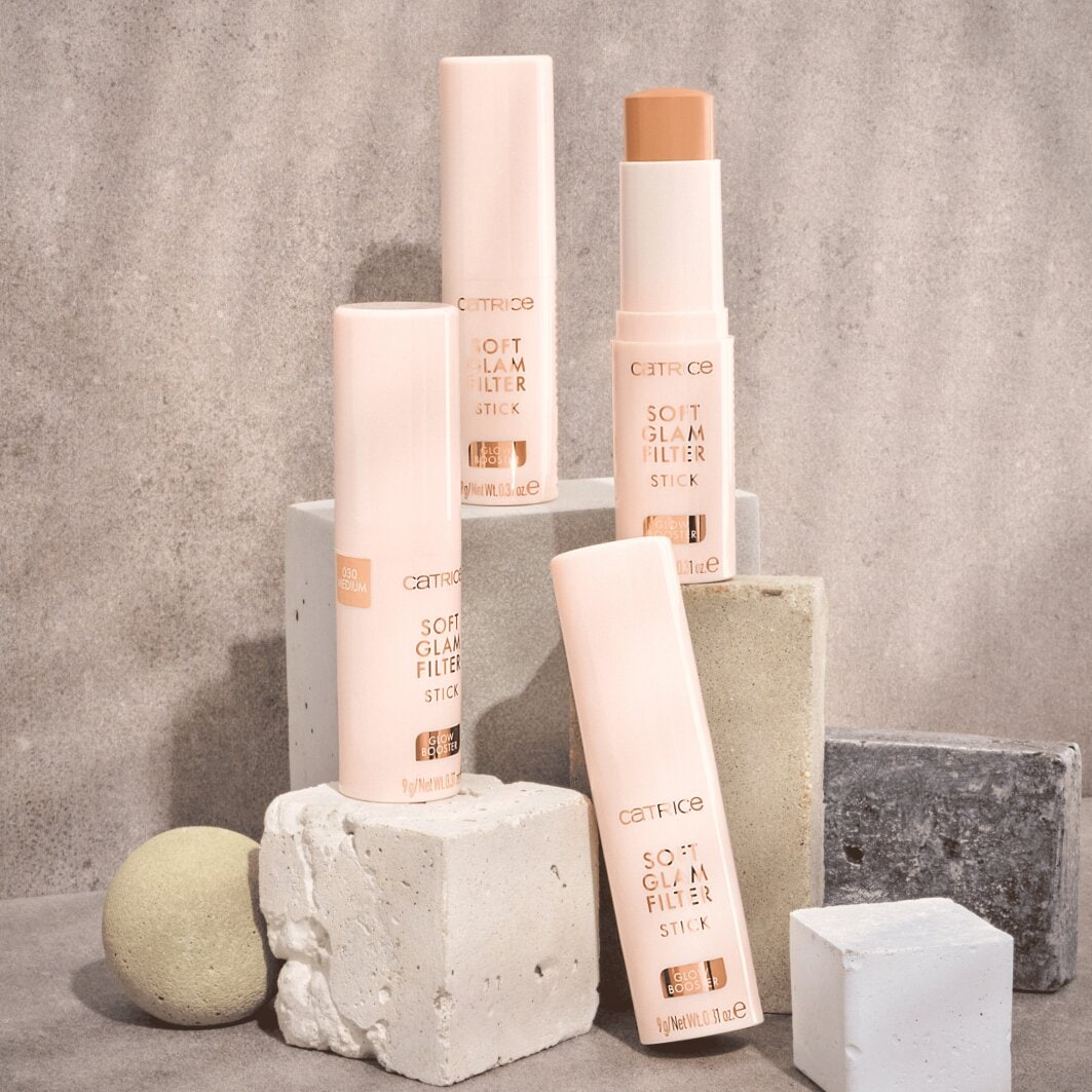 Catrice Primer »Soft Glam Filter Stick«, (Set, 3 tlg.), Cremige Textur, leichte Deckkraft für natürlichen Glow, pflegend.