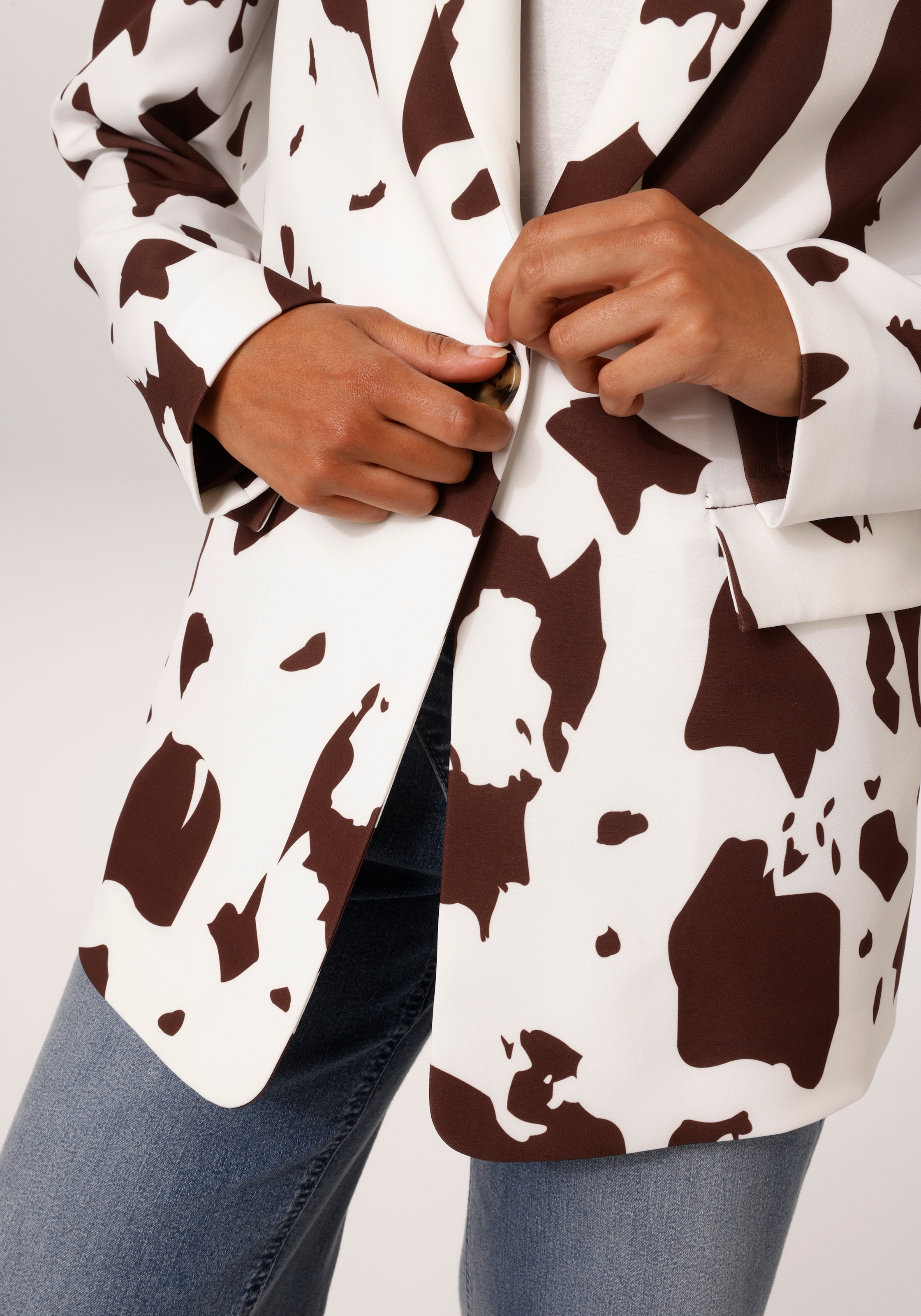 Aniston CASUAL Longblazer mit topaktuellen Kuh-Flecken -jedes Teil ein Unikat - NEUE KOLLEKTION