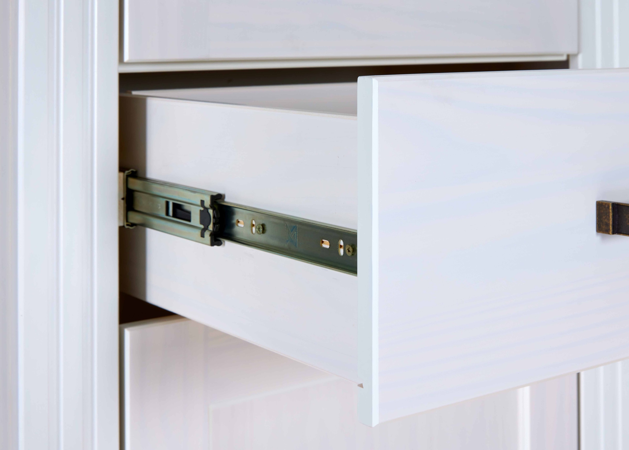 Inter Link Vitrine »Vitrine Maluno« 1 Stk. tlg. Kiefer Massiv, Soft-Close, Stauraum, BxTxH: ca. 68 x 41 x 193,1 cm