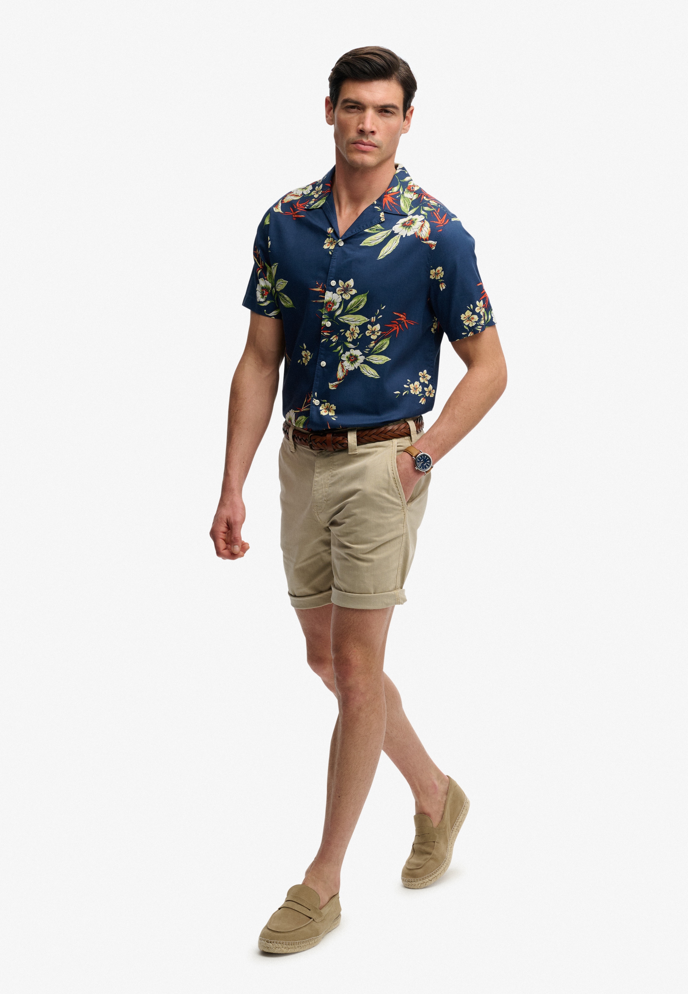 Superdry Chinoshorts »UTILITY CHINO SHORT«  mit Baumwollmischung, Relaxed Fit, knielang, aus Webmaterial