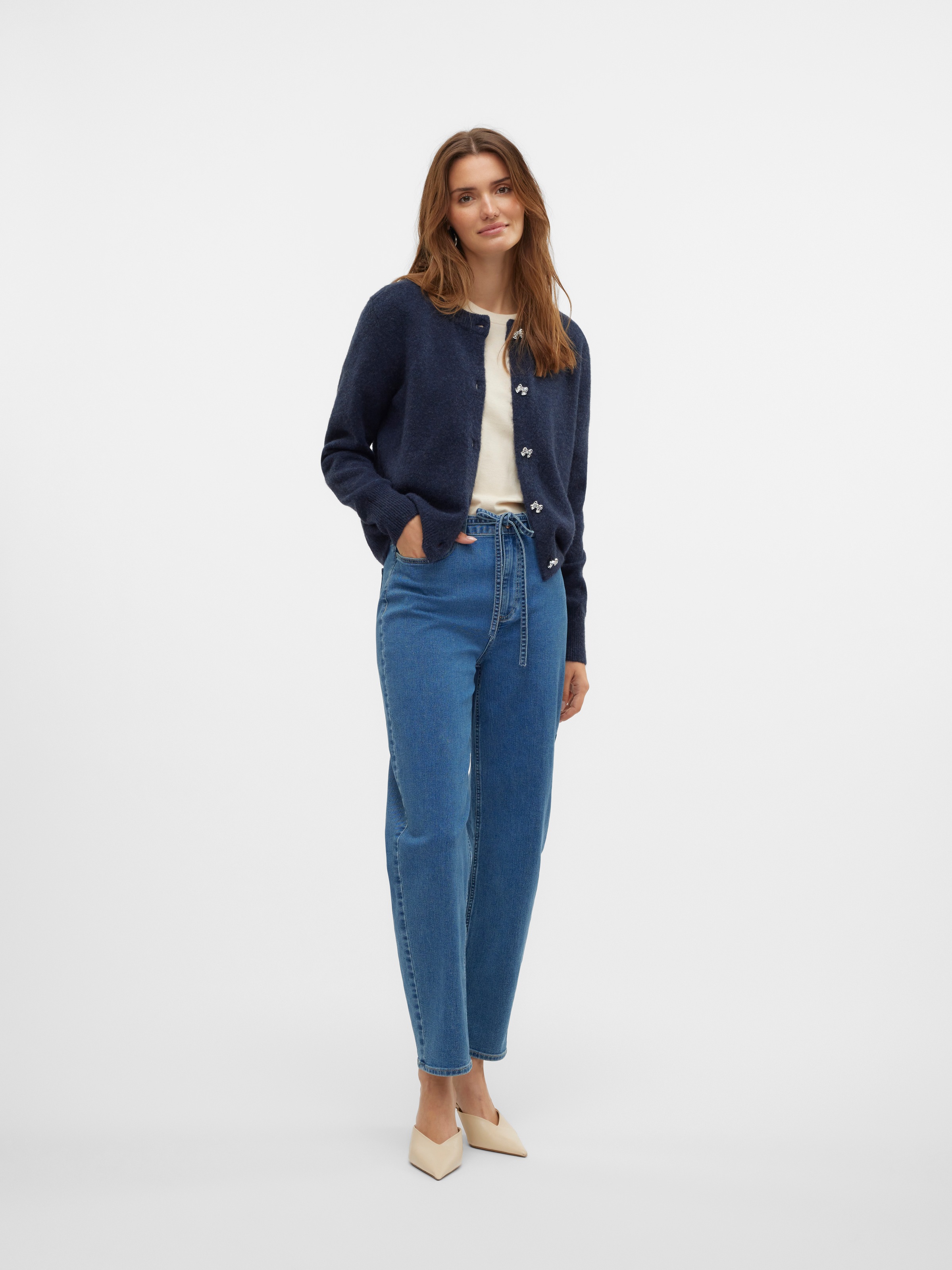 Vero Moda Strickjacke »VMFIONA LS SHORT BUTTON CARDIGAN GA BOO«, mit Knopfleiste
