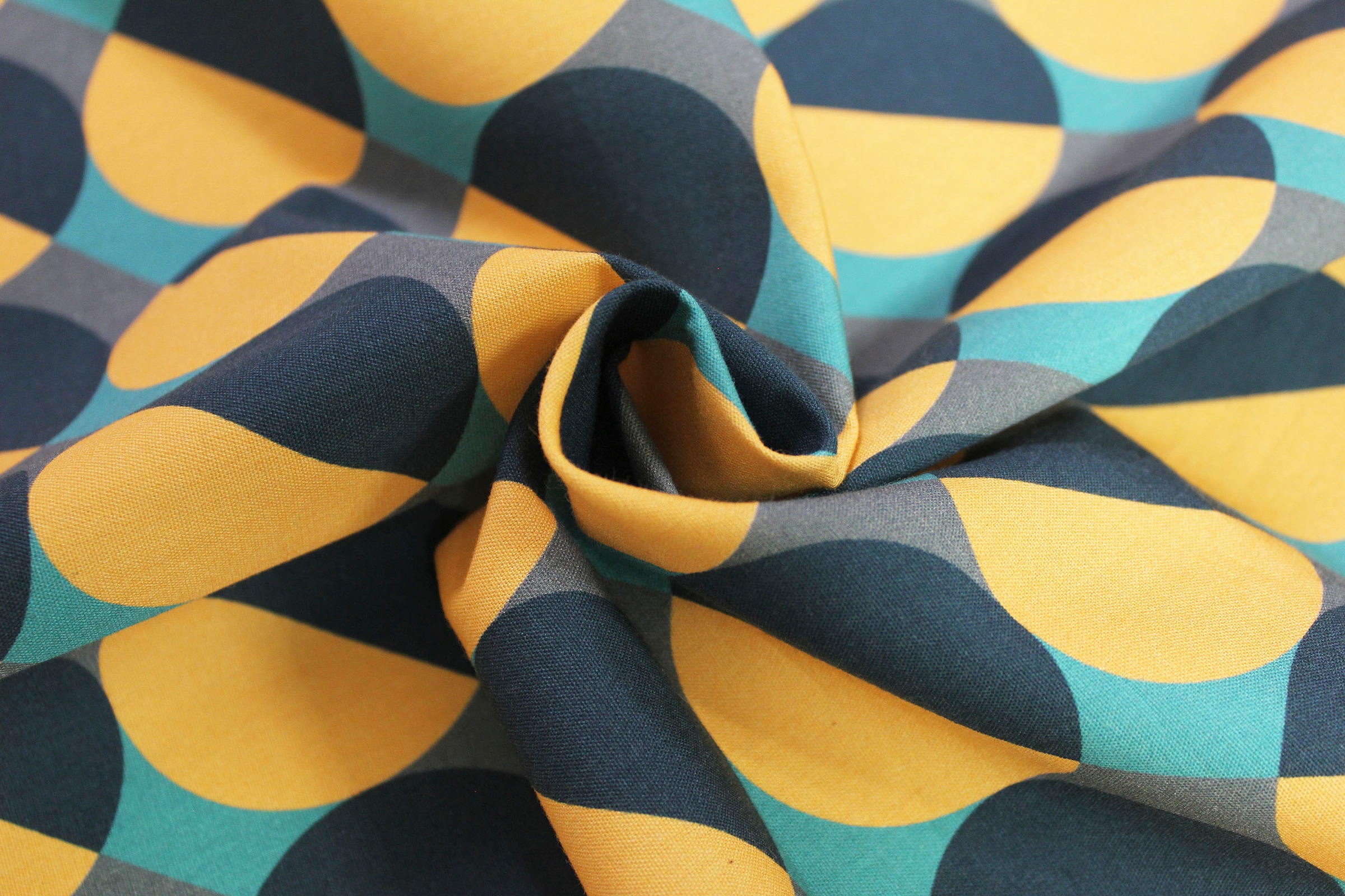 Adam Vorhang »Circles«, (1 St.)