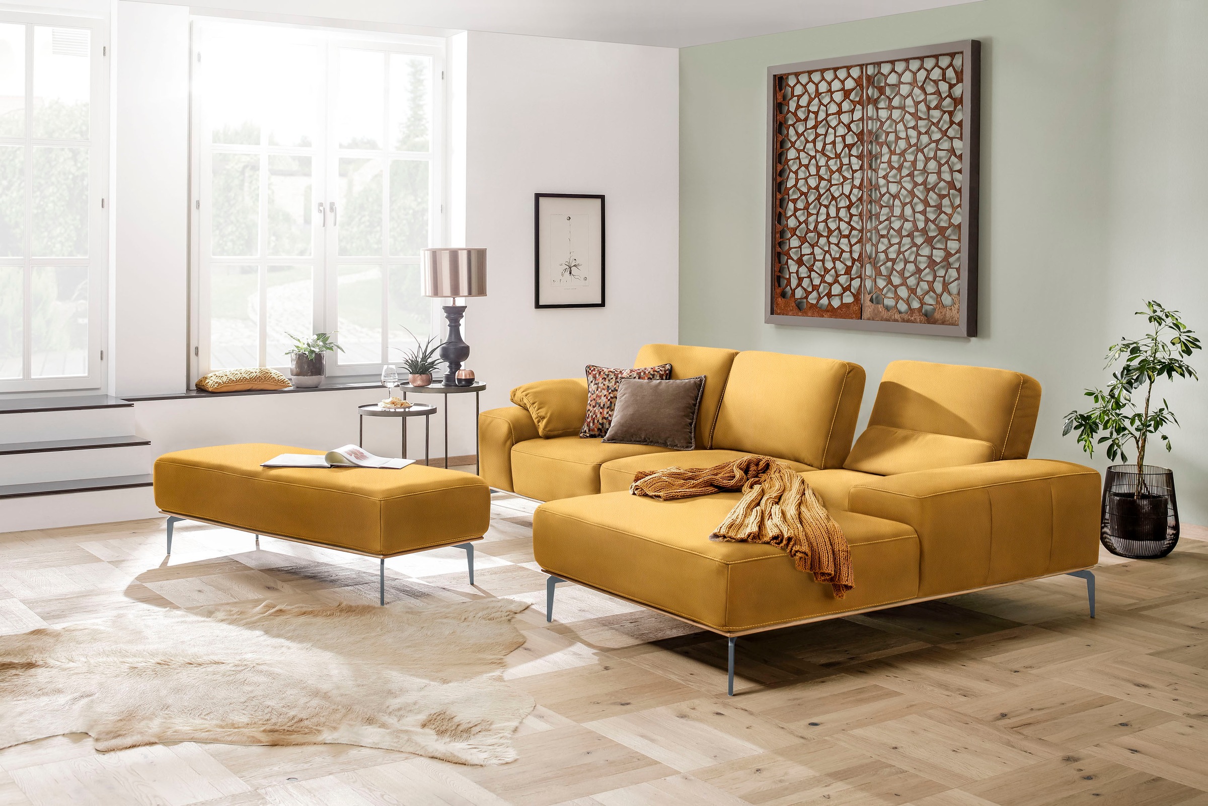 W.SCHILLIG Ecksofa »run, Designsofa mit tollem Sitzkomfort, bequem, L-Form«, mit elegantem Holzsockel, Füße in Silber matt, Breite 299 cm