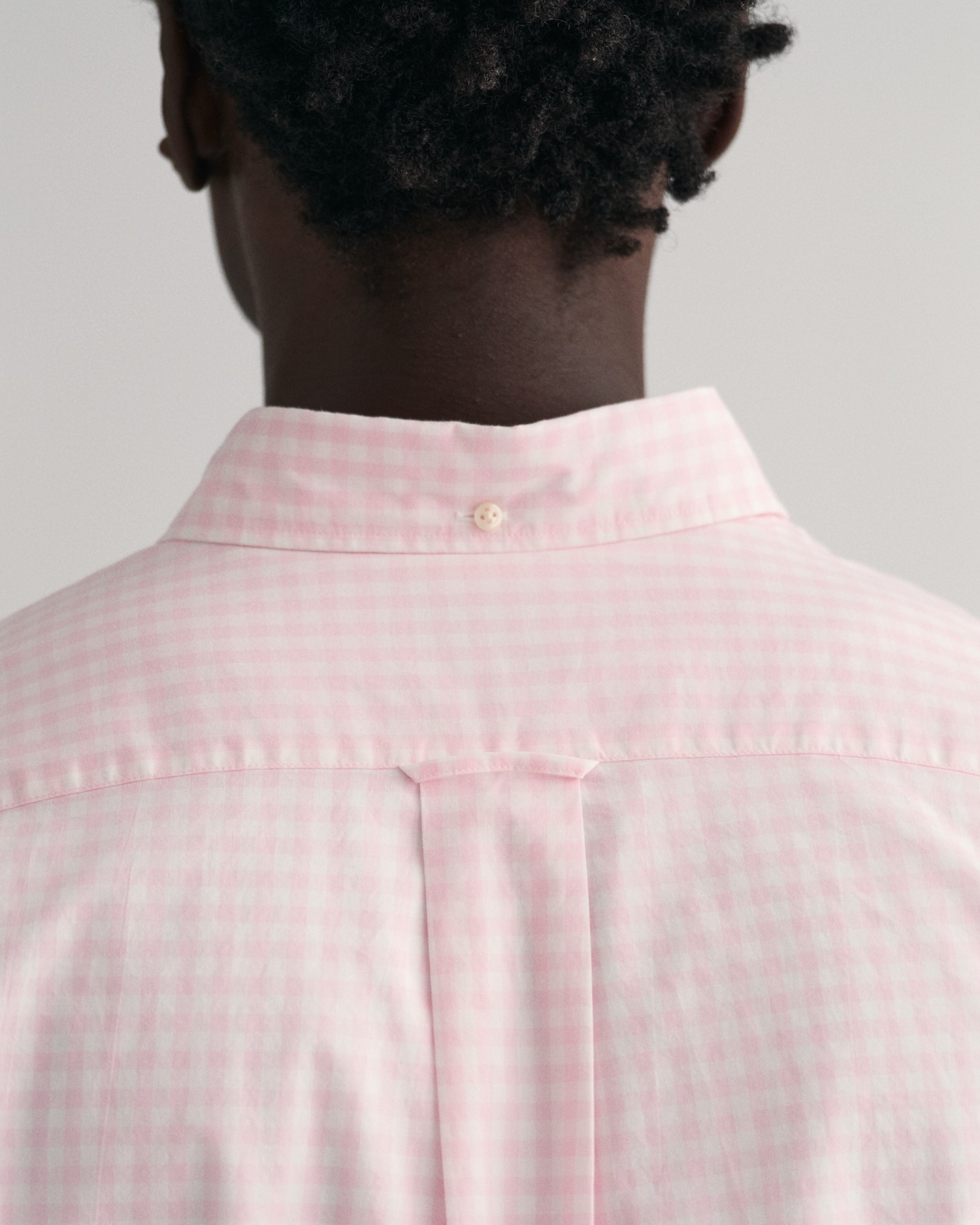 Gant Langarmhemd »REG POPLIN GINGHAM SHIRT« mit Logostickerei auf der Brust