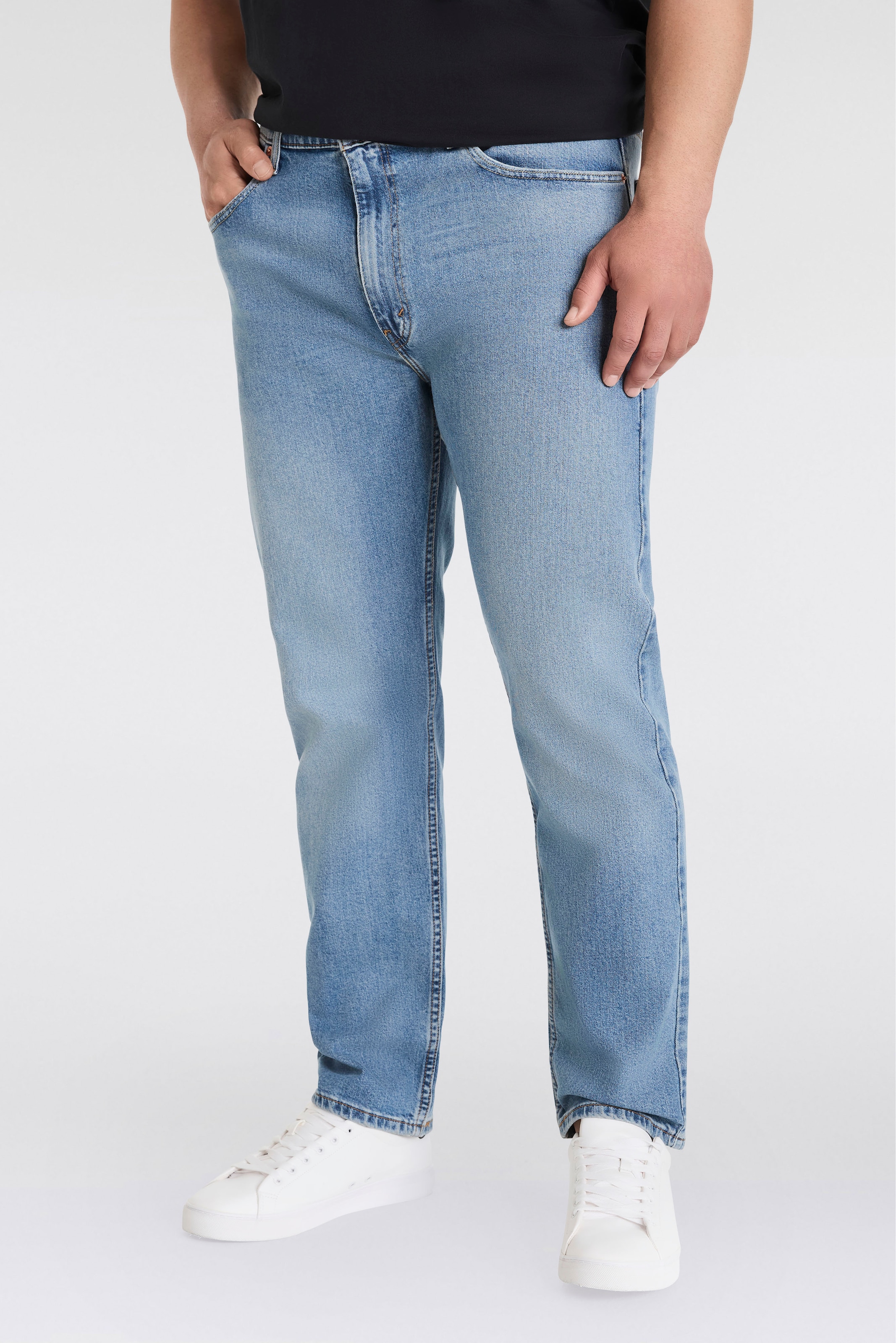 Levi's® Plus Tapered-fit-Jeans »502 TAPER B&T«, mit Stretch
