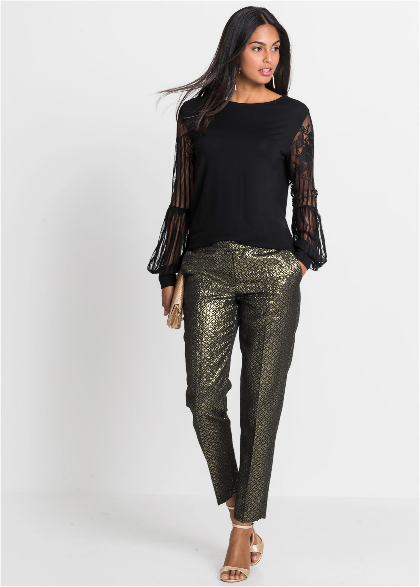 bonprix Langarmshirt »Langarmshirt aus Viskose-Mix« figurumspielende Passform, Ballon-Ärmel aus Spitze, aus Viskose-Mix