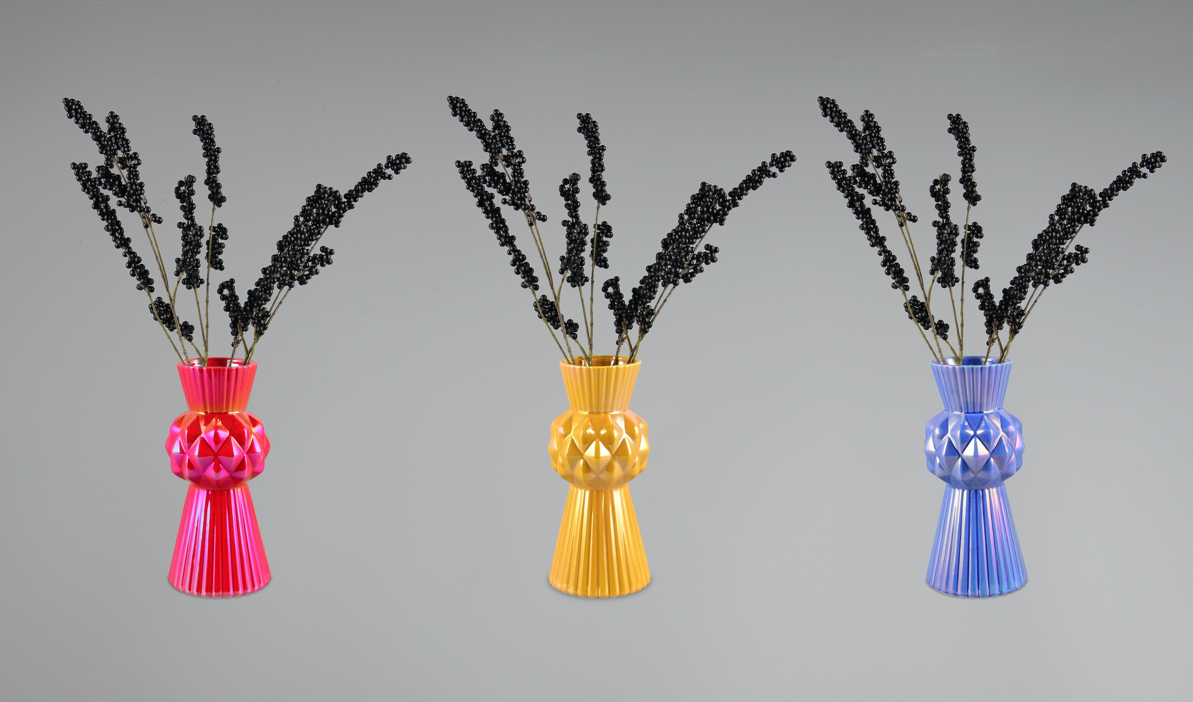 MIRRORS AND MORE Dekovase »VORO« Bunte Dekovase in auffälliger Form