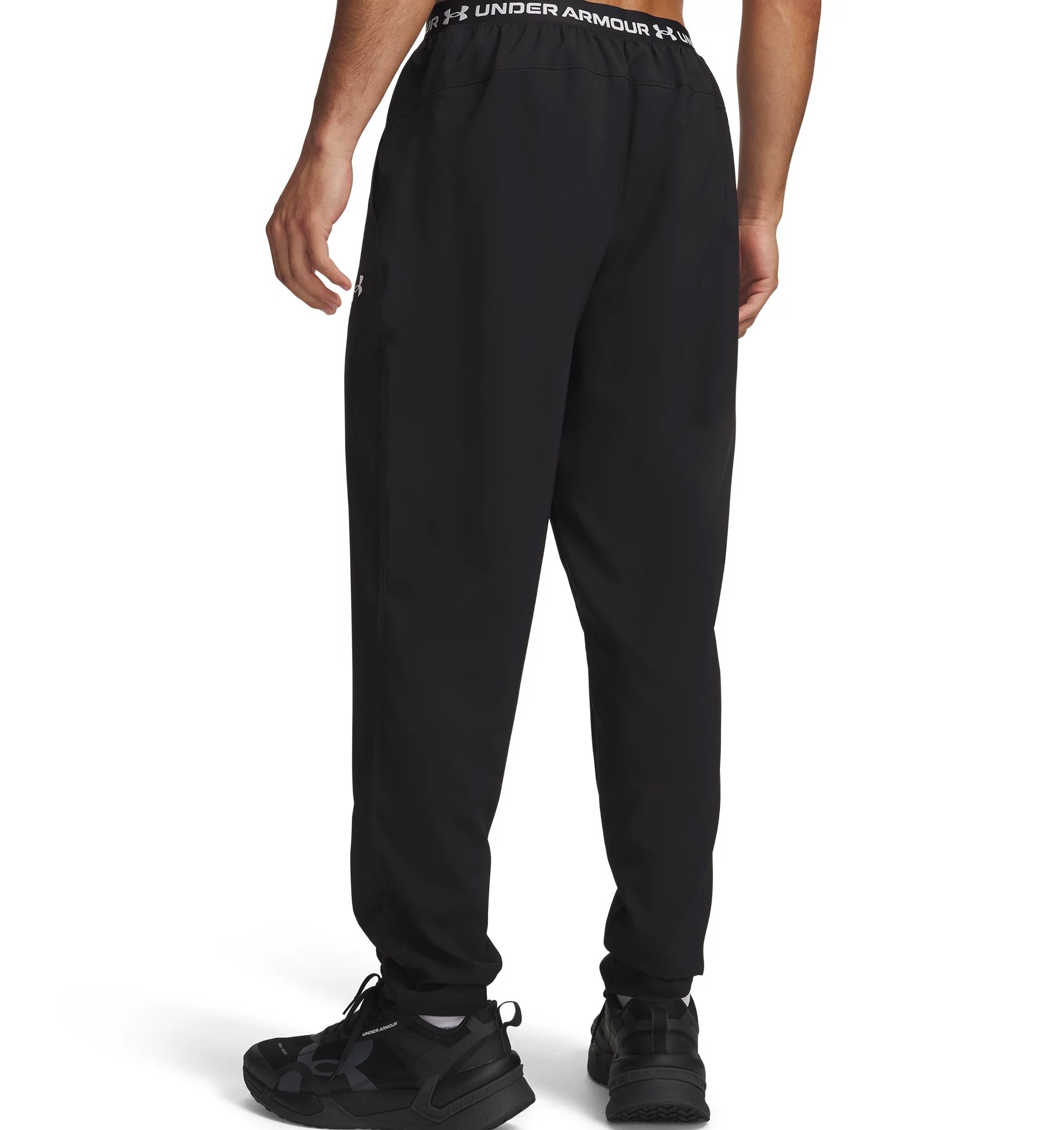 Under Armour® Laufhose »Vanish Training Pant«  schnell trocknend, atmungsaktiv, enger Schnitt
