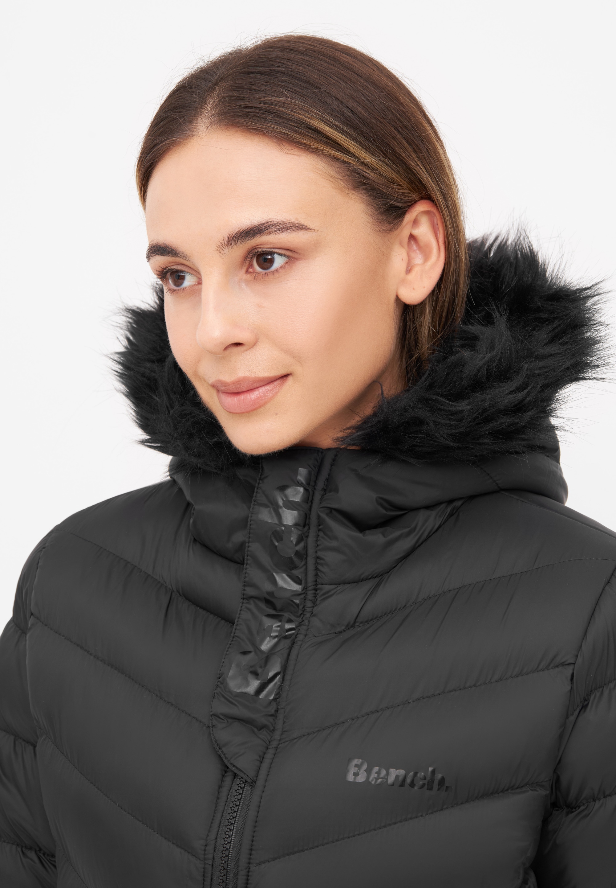 Bench. Steppjacke »INKEN«, mit Kapuze