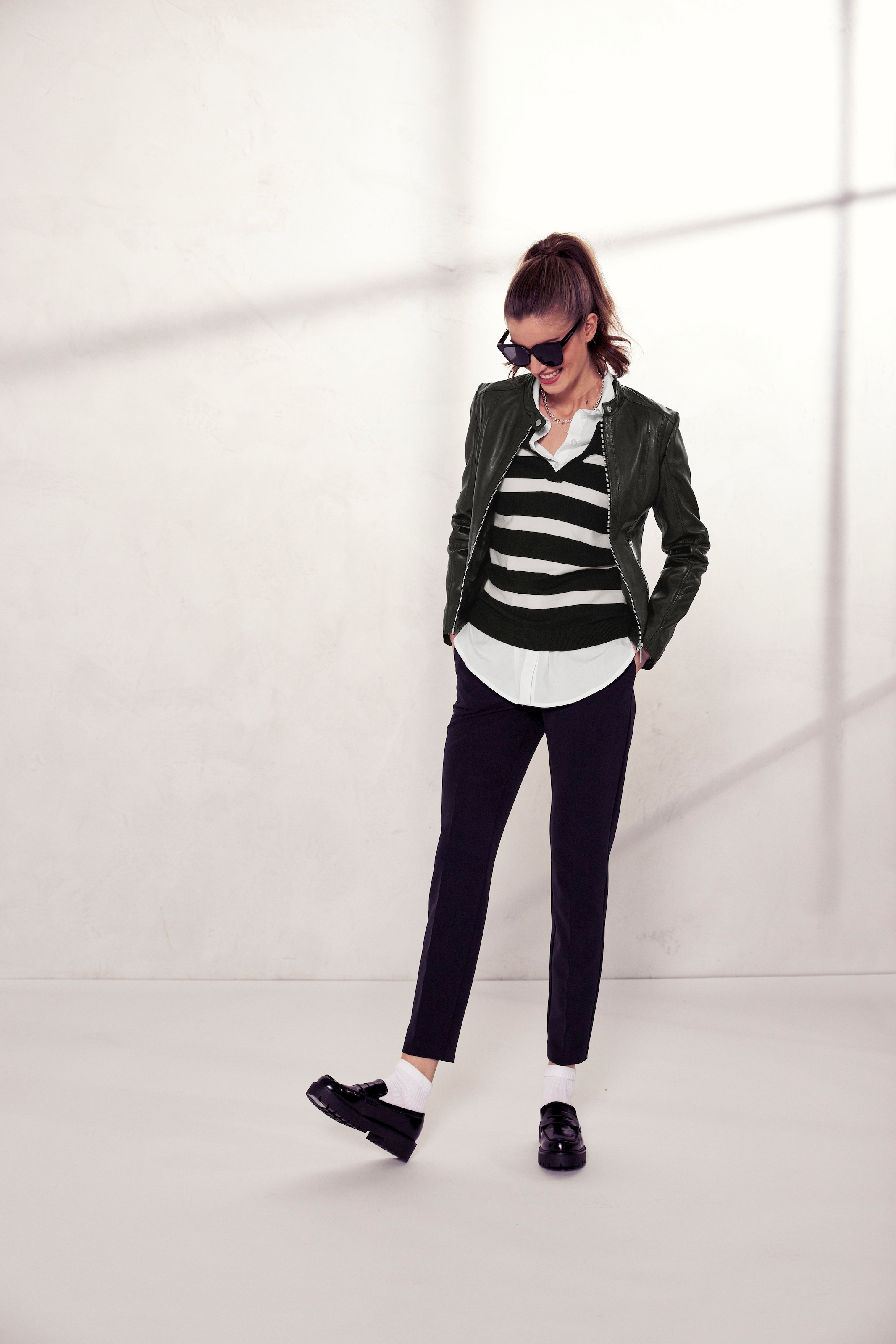 Tamaris in - NEUE bestellen Online-Shop Trendfarben Anzughose, im KOLLEKTION