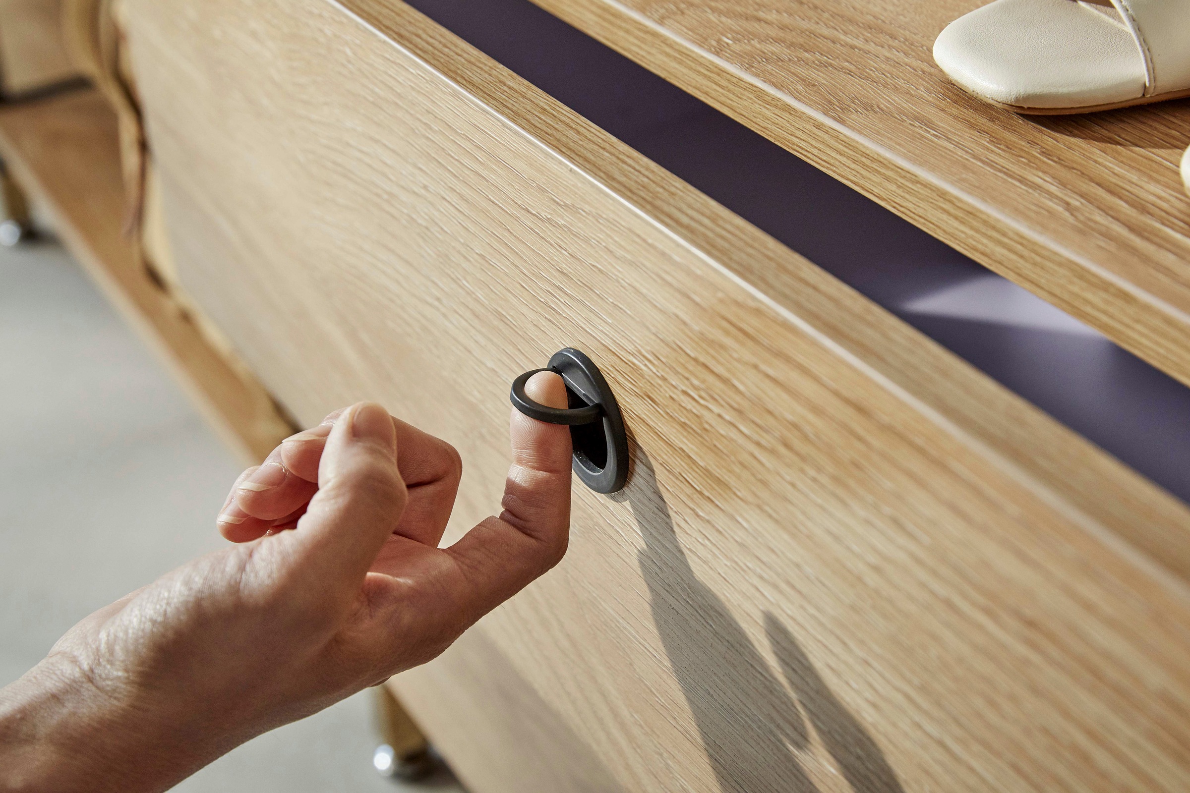 Möbilia Schubkasten Set, 2 Stk. tlg. Griffe und Laufschienen aus Metall