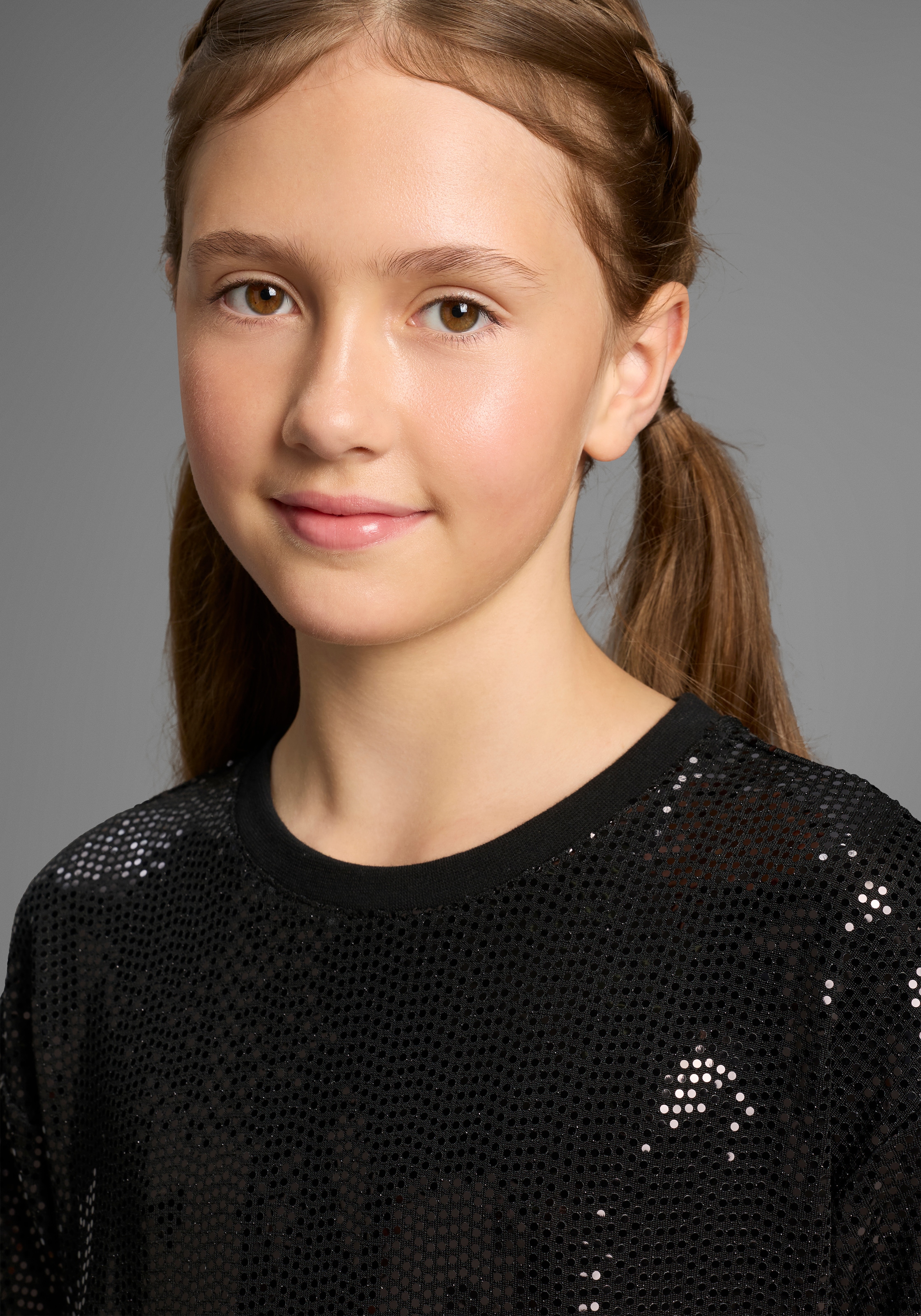 Bruno Banani T-Shirt »Oversize, Glitzershirt, Paillettenoptik« Für TEENS, Shirt aus glitzernden Material